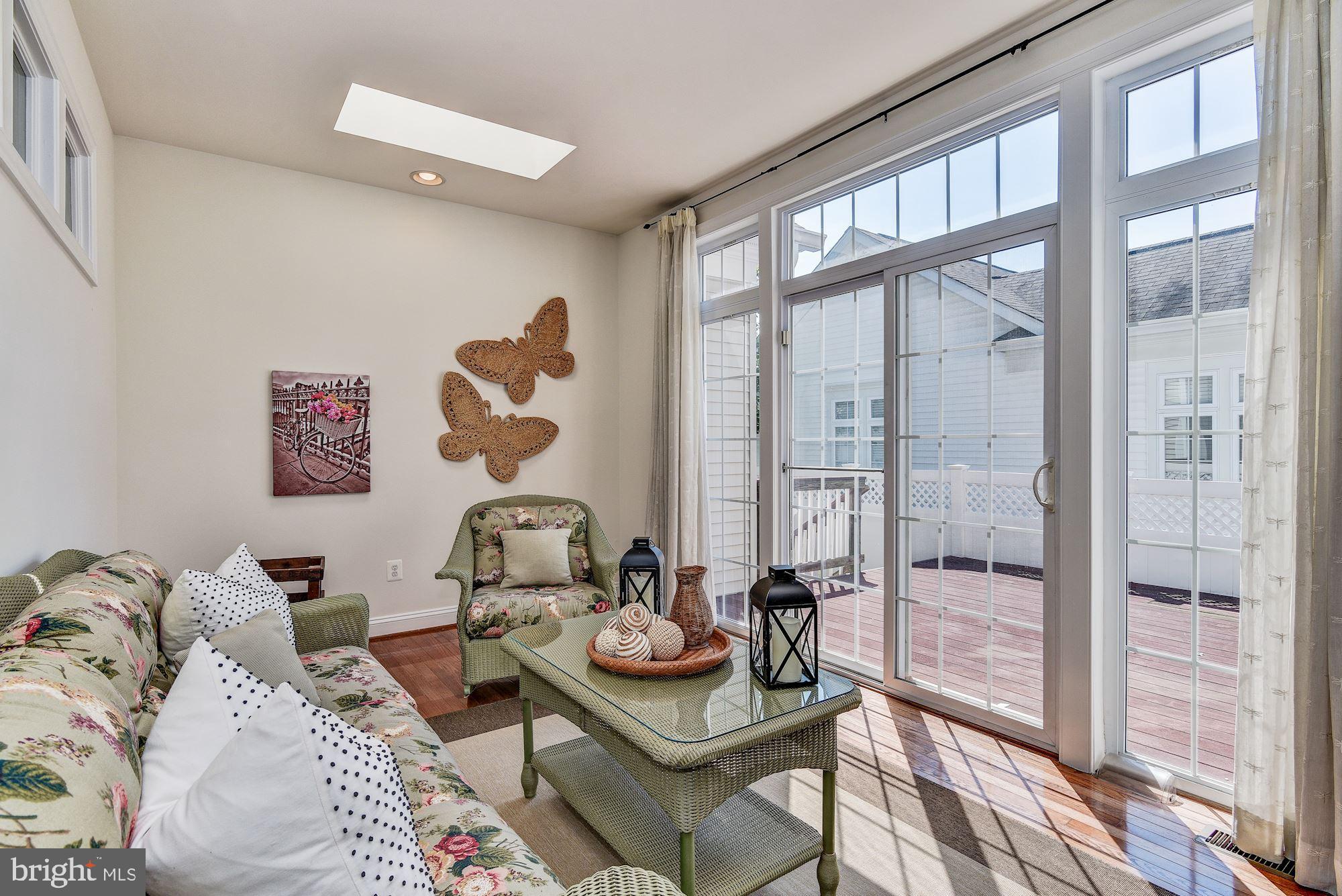 ELLICOTT HILLS - Residential