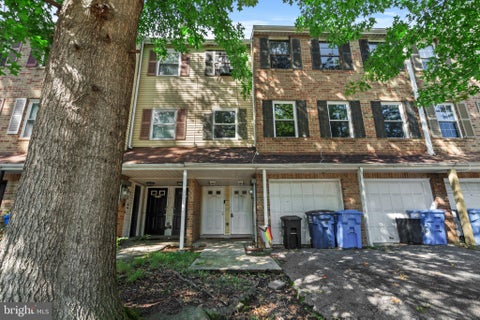 Townhouse For Rent - 206 A Chaucer Court<br/> MOUNT LAUREL, NJ 08054