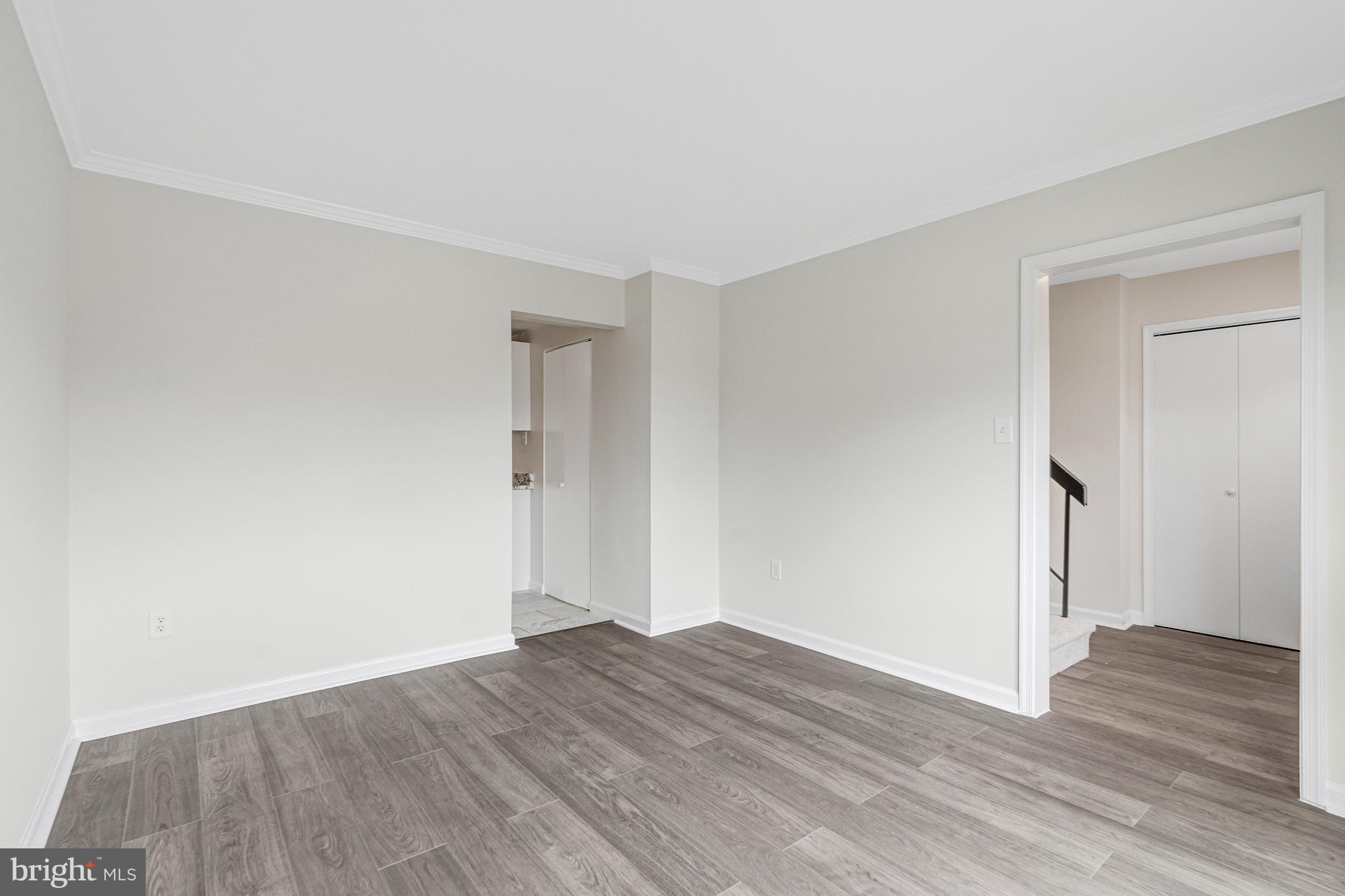 SUGARLAND RUN - Residential