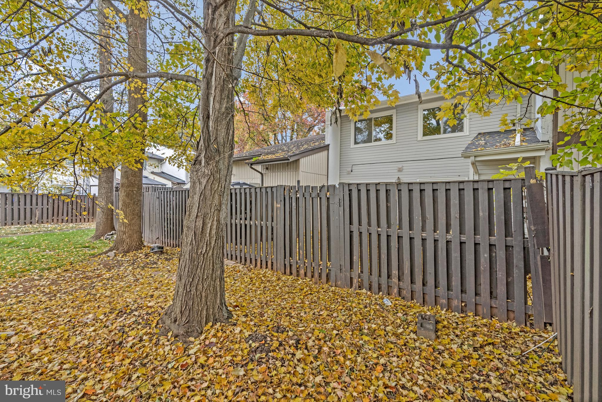 SUGARLAND RUN - Residential