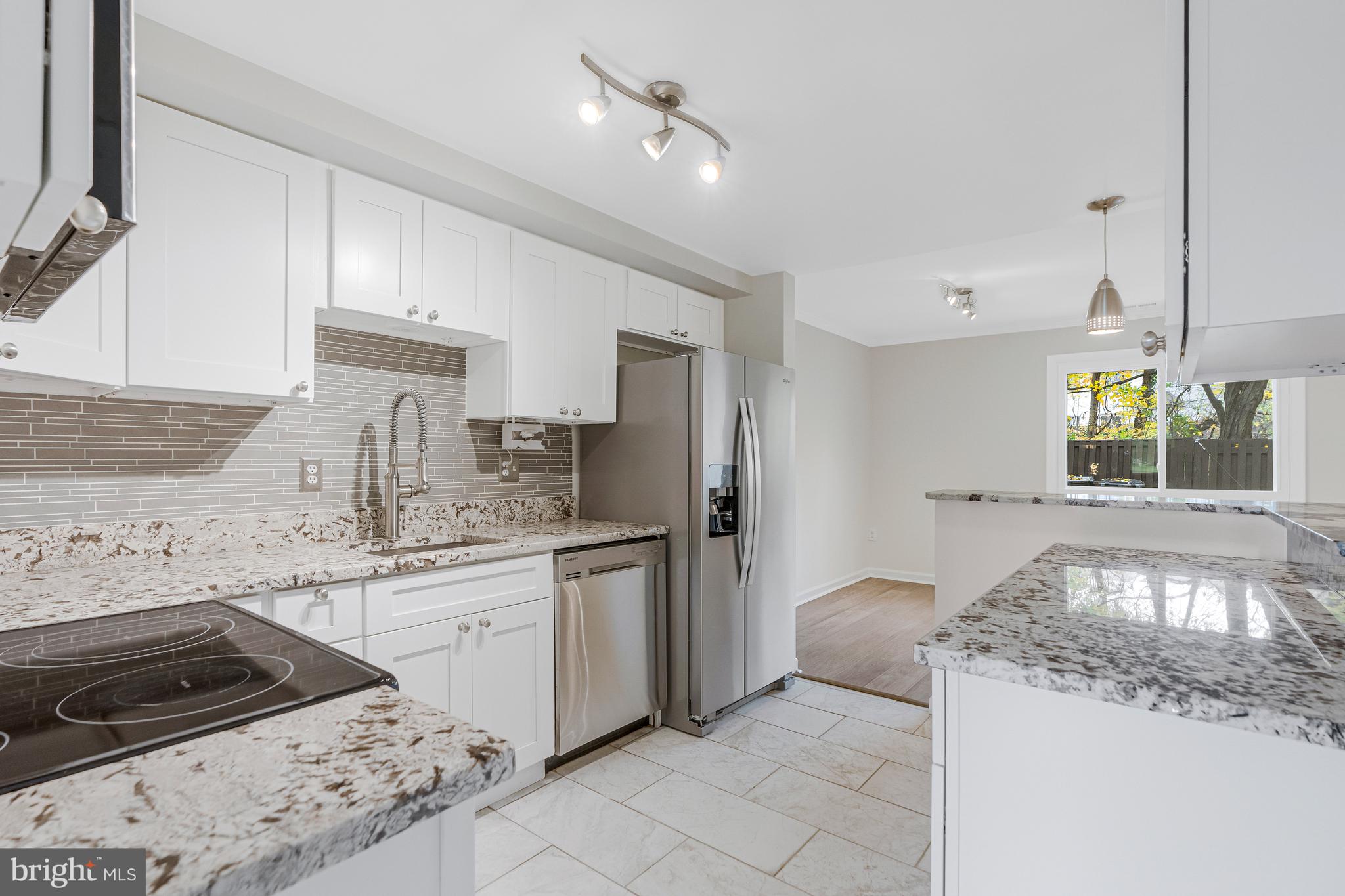 SUGARLAND RUN - Residential