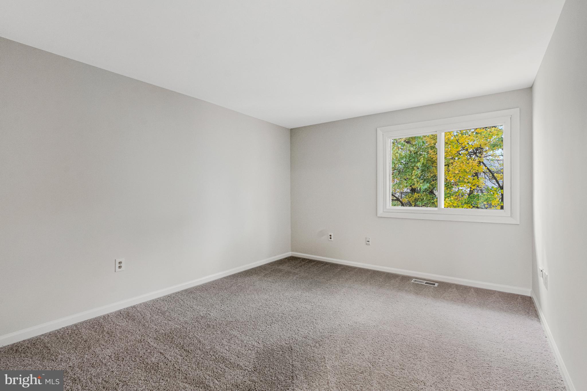 SUGARLAND RUN - Residential