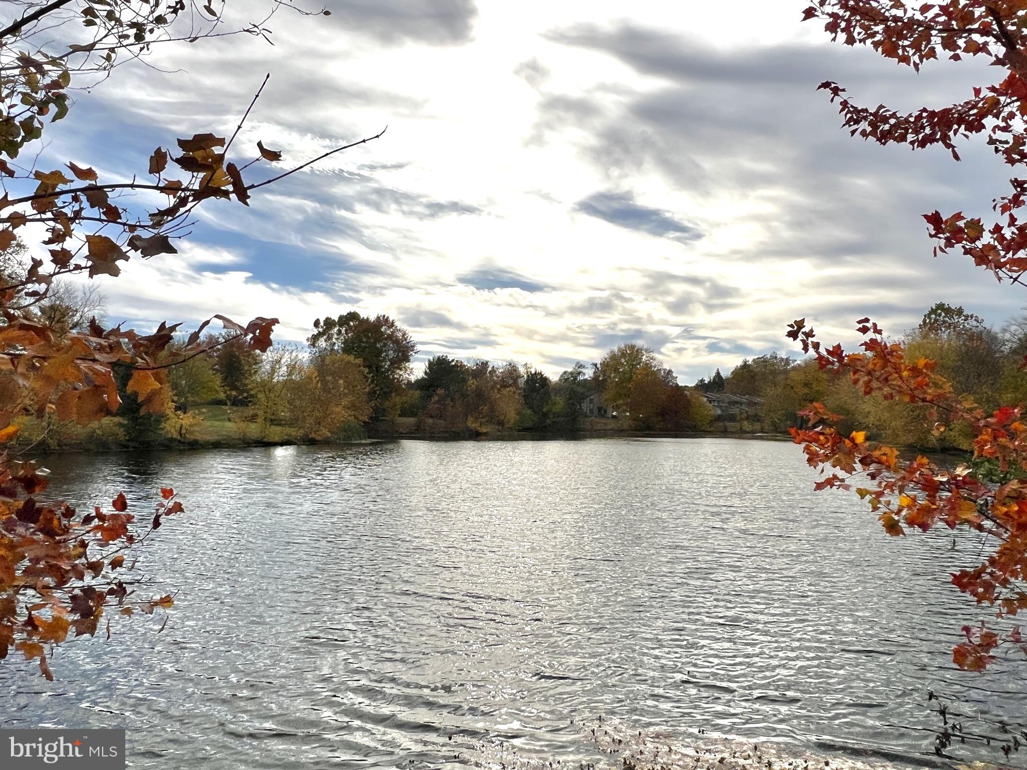 SUGARLAND RUN - Residential