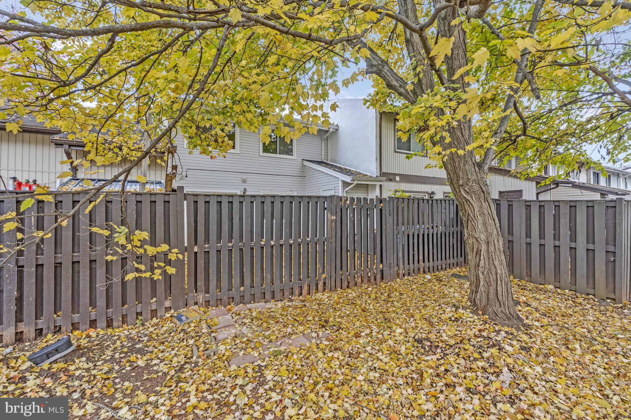 SUGARLAND RUN - Residential