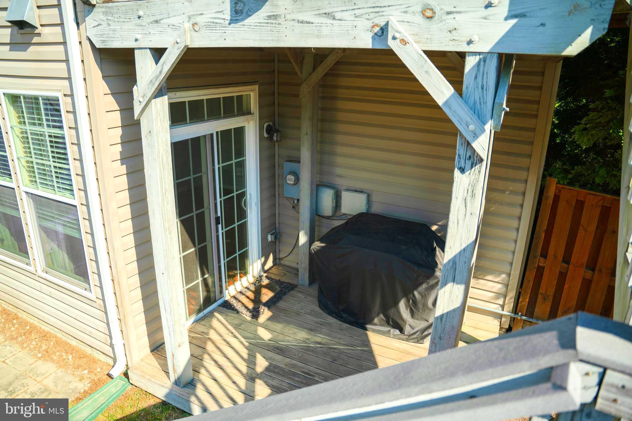 WOODSTREAM - Residential Lease