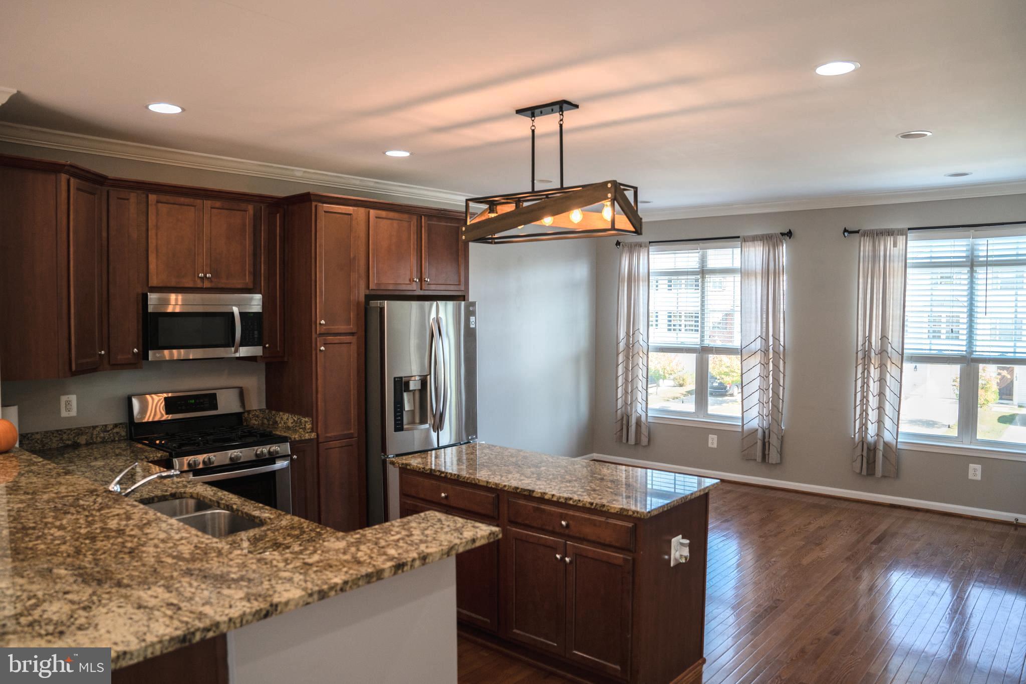 WOODSTREAM - Residential Lease