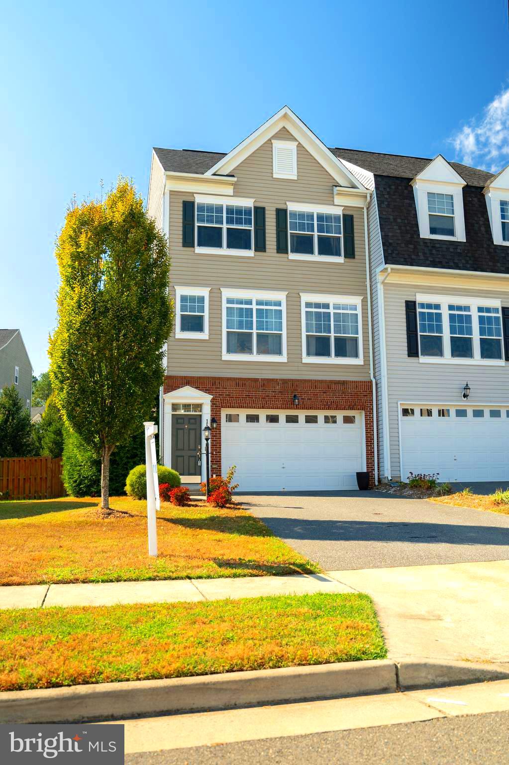 WOODSTREAM - Residential Lease