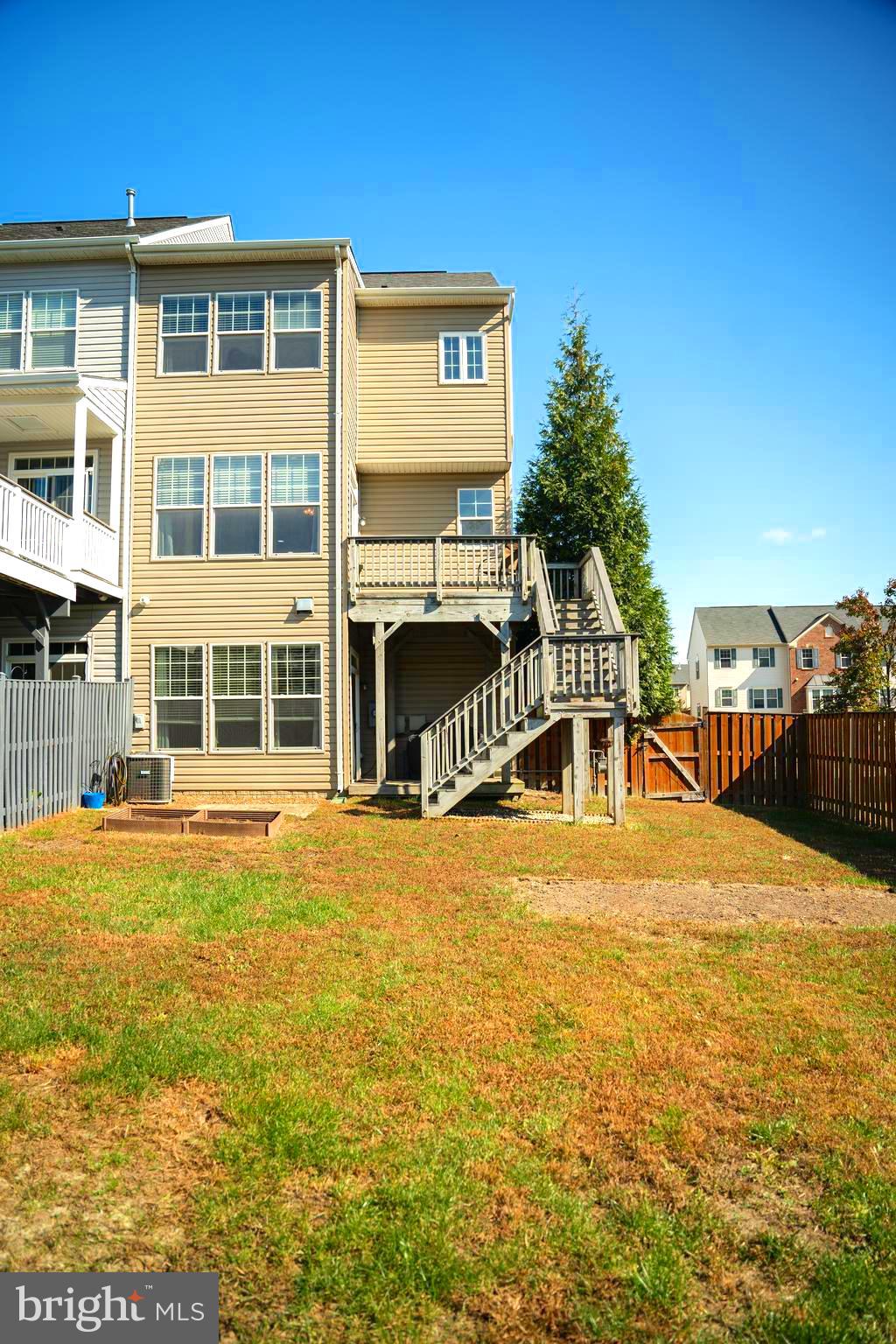 WOODSTREAM - Residential Lease