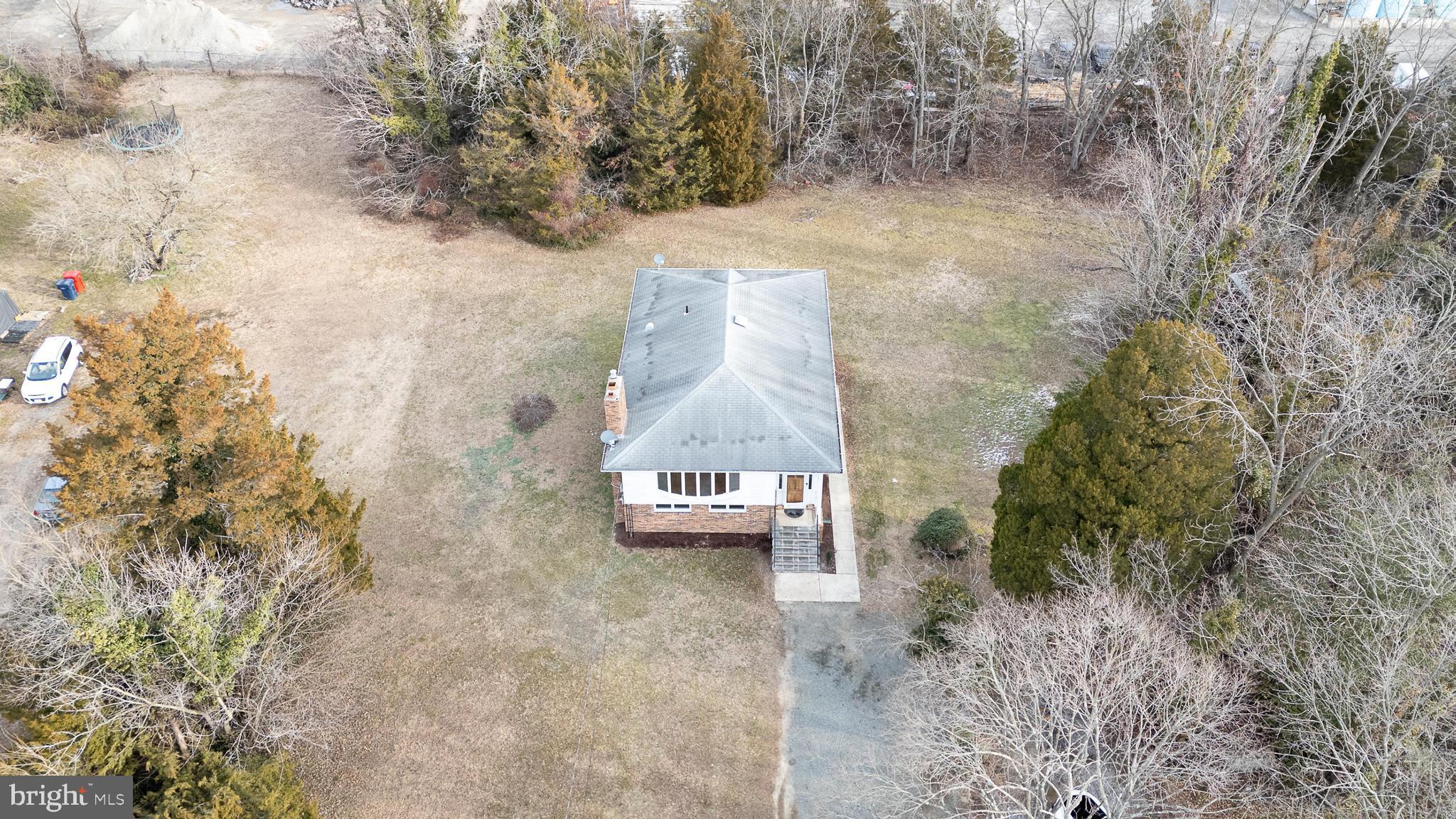 653 BUCKSHUTEM ROAD