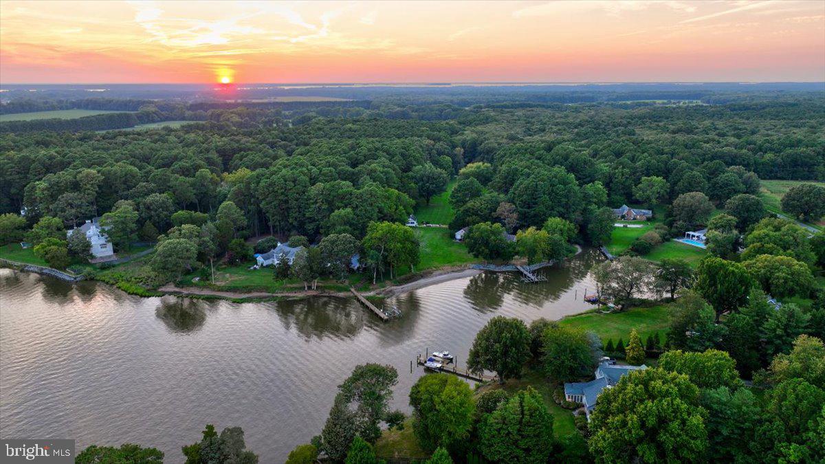 EASTON - Residential