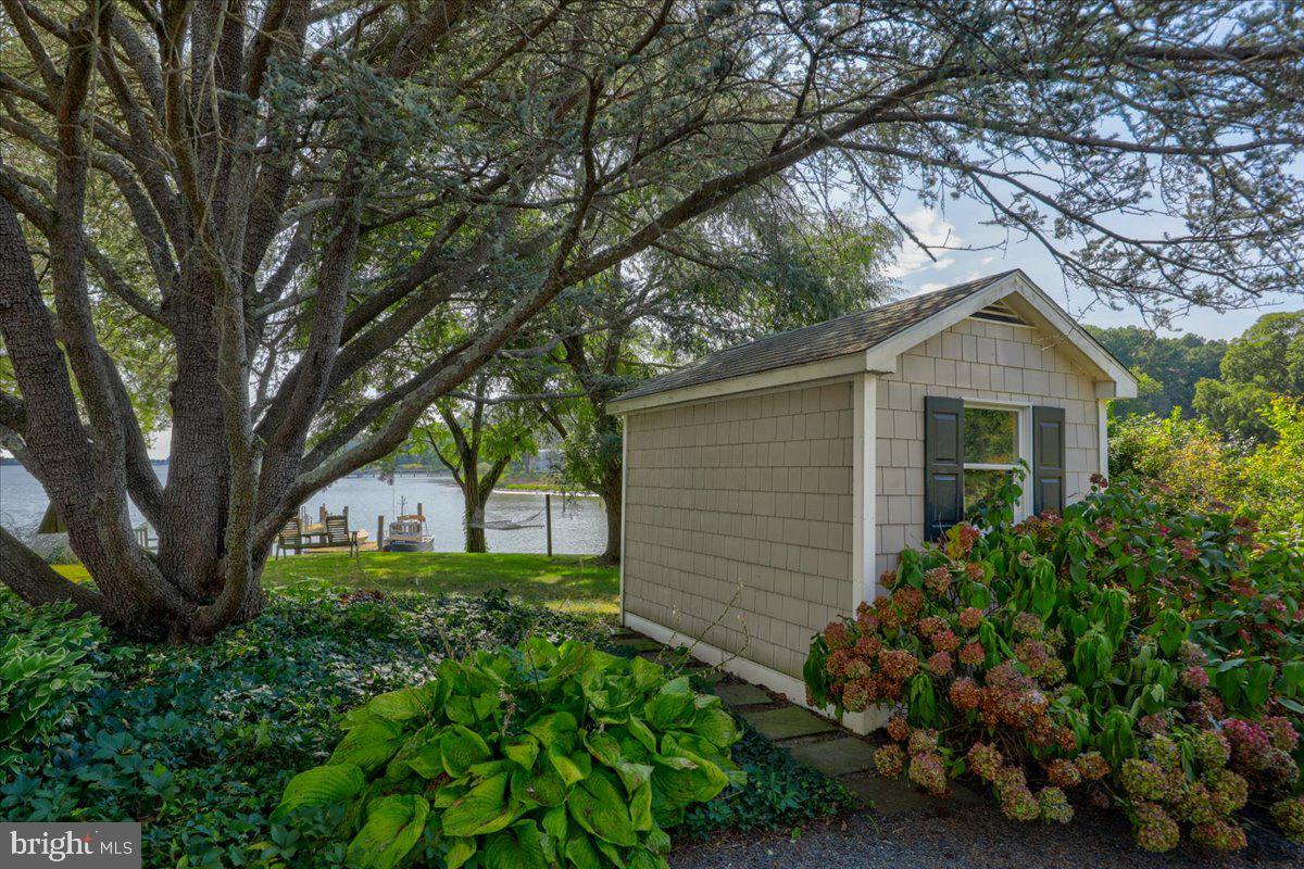 EASTON - Residential