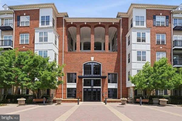 501 HUNGERFORD DR APT 236, ROCKVILLE, MD 20850 - Image 6e75bcd135c737d2e4394659b20d8a3d/3673875180