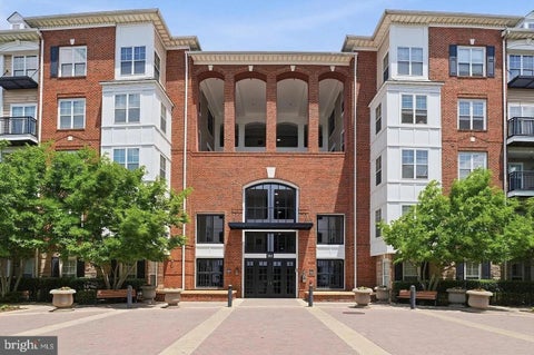 Condo For Rent - 501 Hungerford Drive #236<br/> ROCKVILLE, MD 20850
