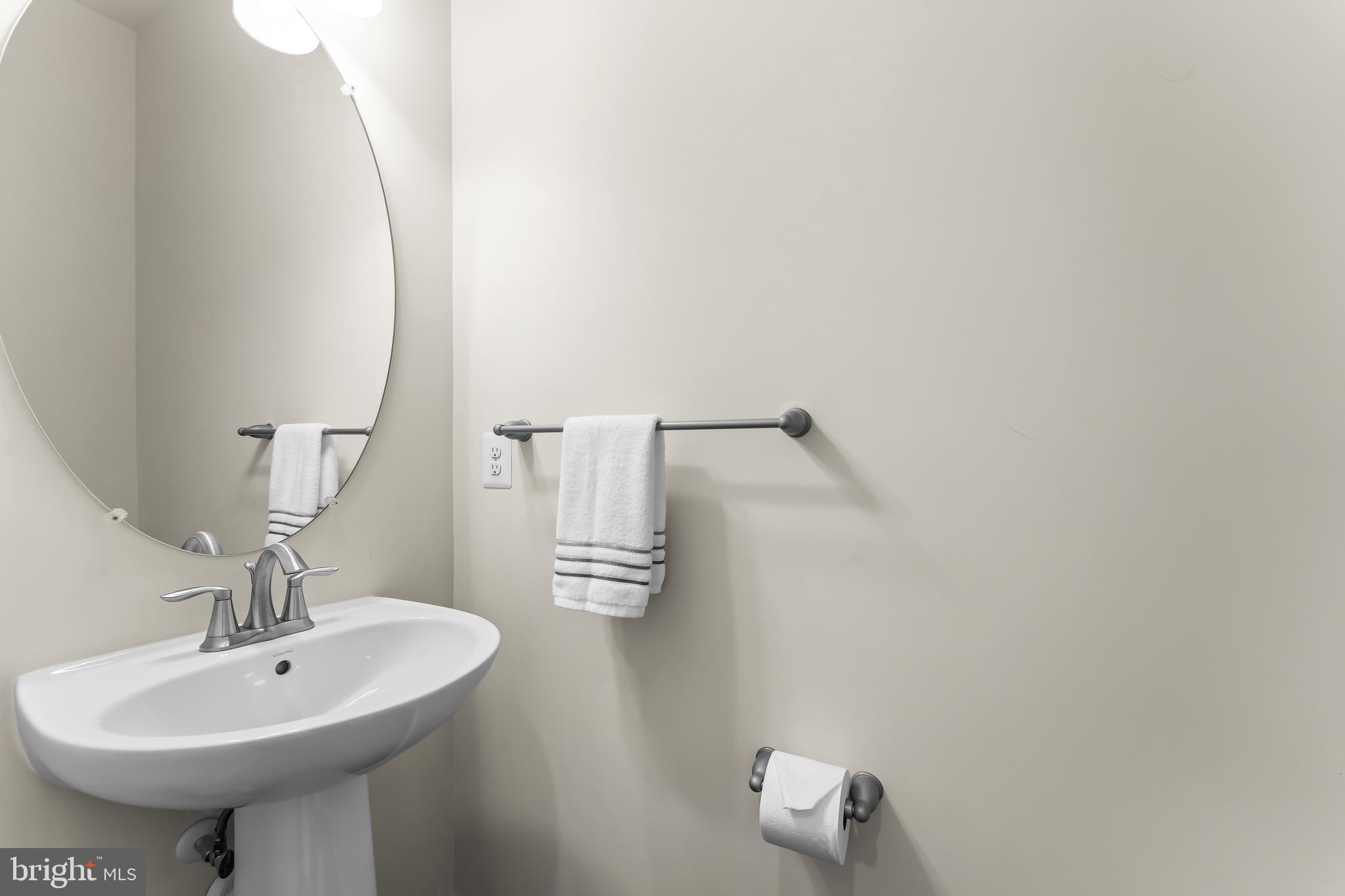 RAPPAHANNOCK LANDING - Residential Lease