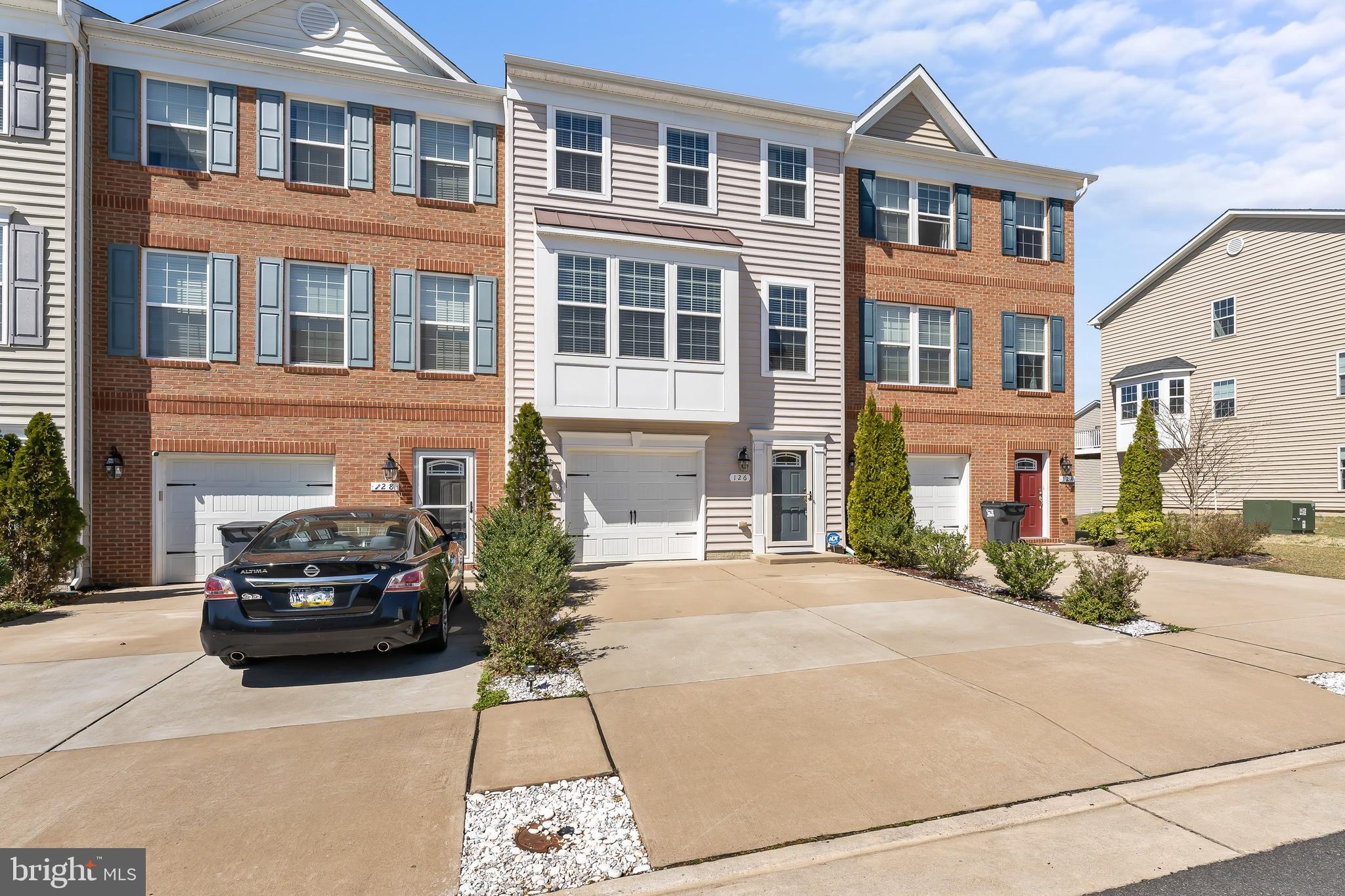 RAPPAHANNOCK LANDING - Residential Lease