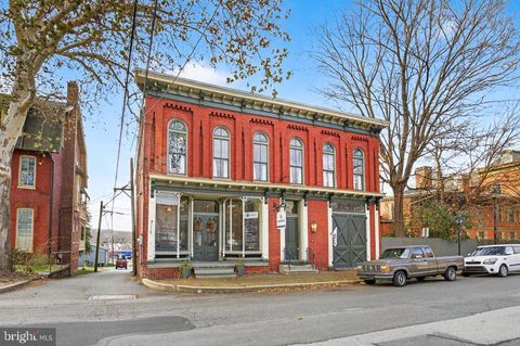 Photo of 22 S 2nd Street, COLUMBIA, PA 17512 (MLS # PALA2081406)