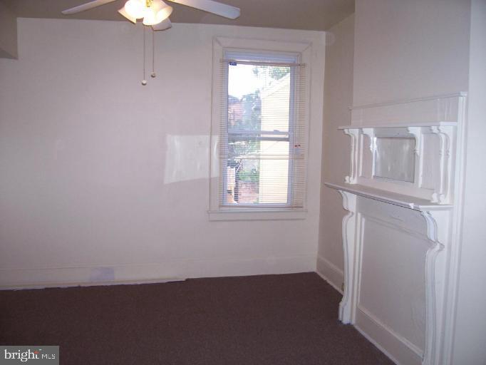 Looking for the perfect place to call home? This beautiful two-bedroom apartment on the second floor offers a breathtaking view of the city skyline, giving you the best of urban living with a touch of serenity. The spacious layout includes two bright bedrooms, a modern kitchen, and a cozy living area—perfect for unwinding after a long day. Large windows bring in plenty of natural light, making the space feel warm and inviting.
Offered at a reasonable rent, this apartment provides both comfort and affordability. Plus, it's pet-friendly, so your furry friends are welcome to join you! Whether you're a professional, a couple, or a small family, this home is ready to offer you a fantastic living experience. Don’t miss out on this opportunity—schedule a viewing today! Must have renter's insurance and utilities in renters name.