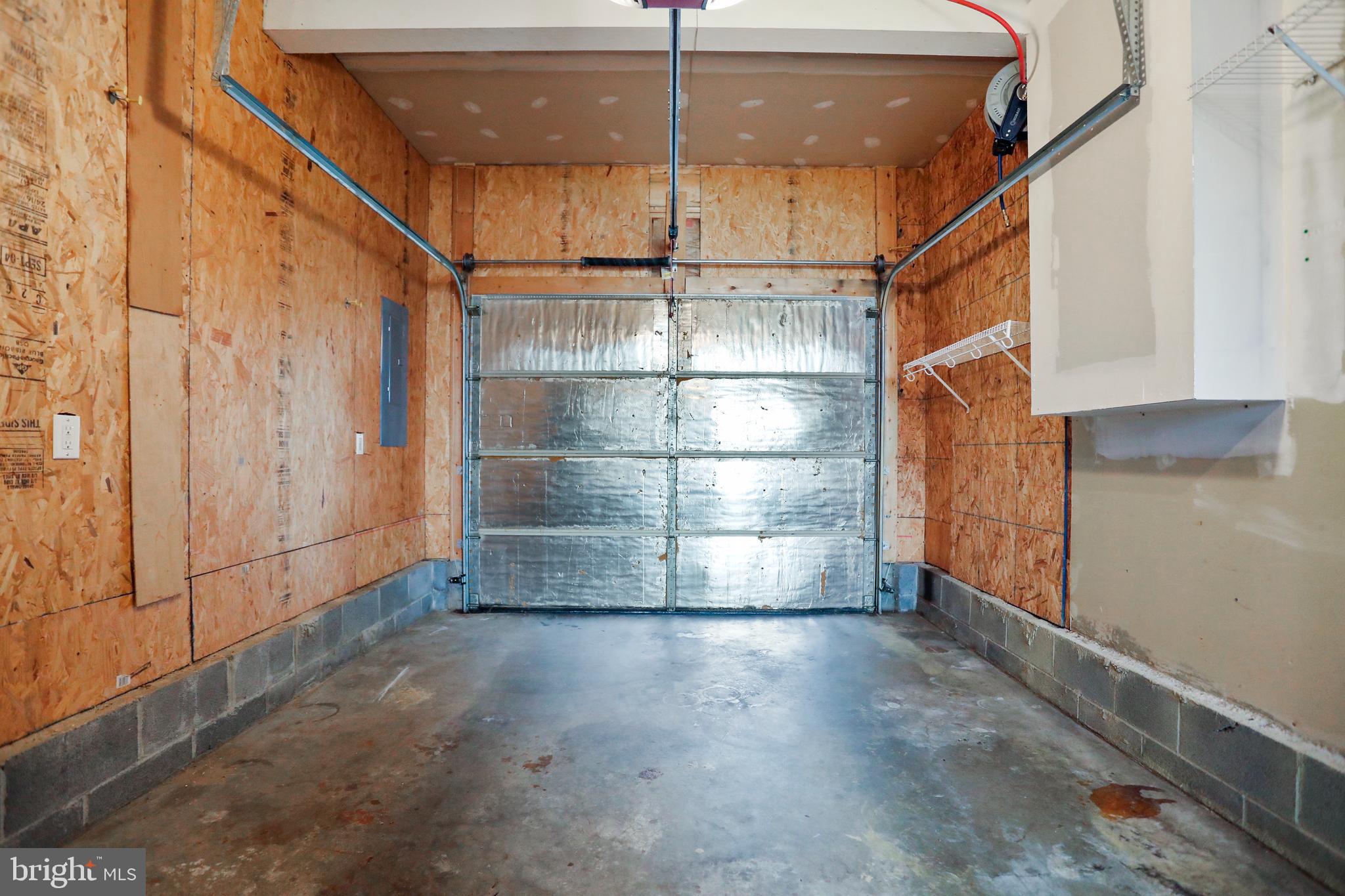 SUMMER HILL - Residential