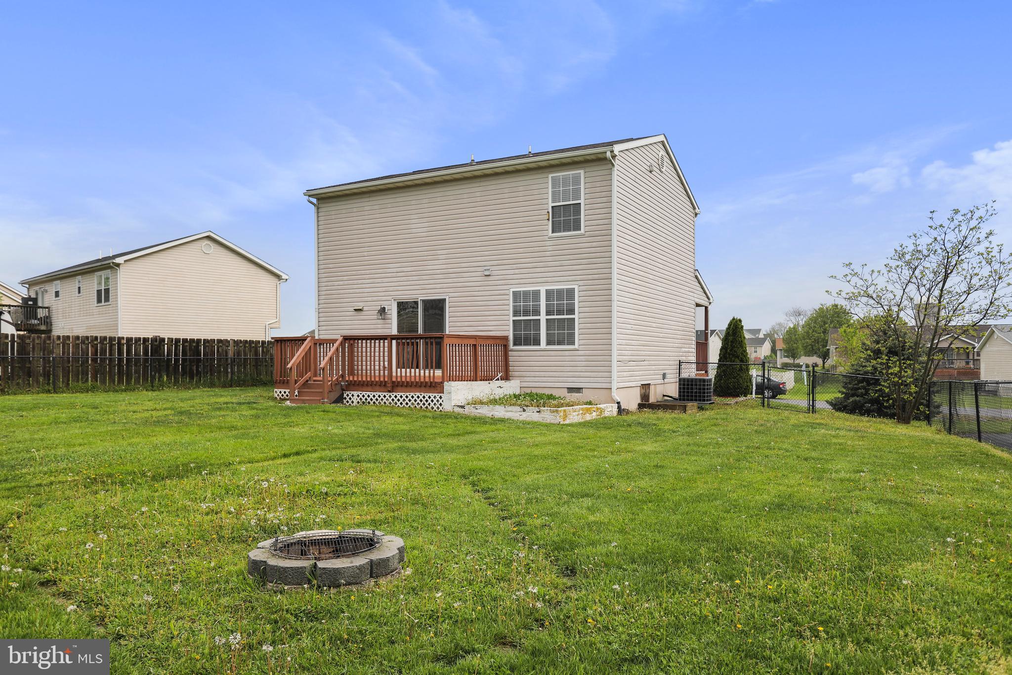 SUMMER HILL - Residential