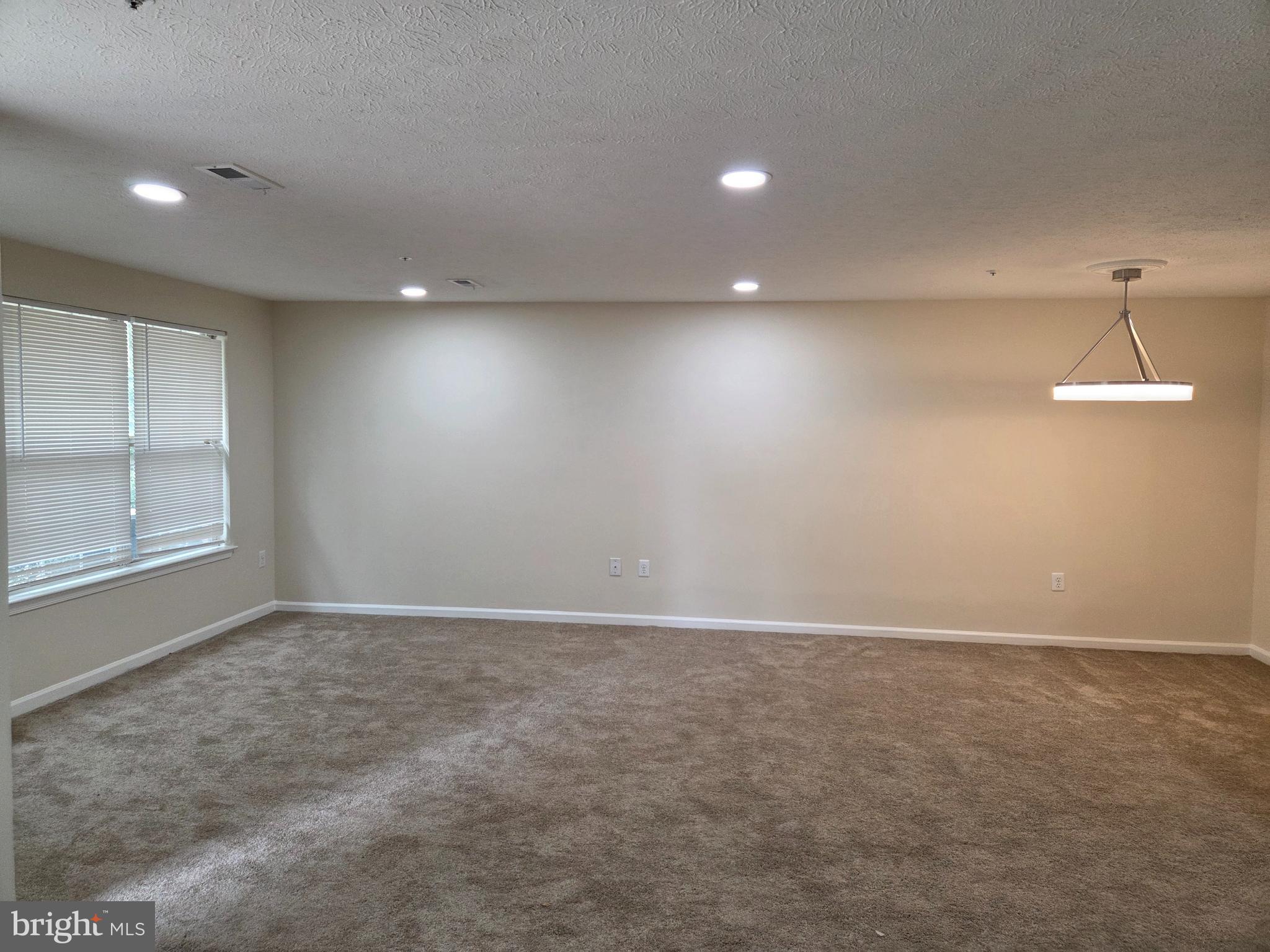 4604 DEEPWOOD COURT 87D