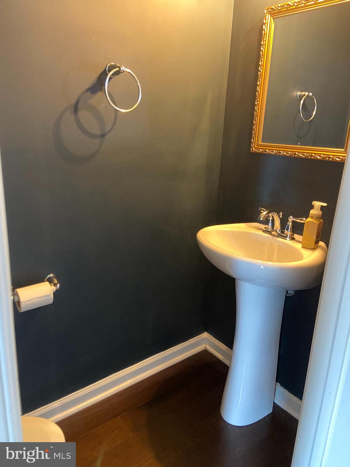 SOMERTON VALLEY - Residential Lease