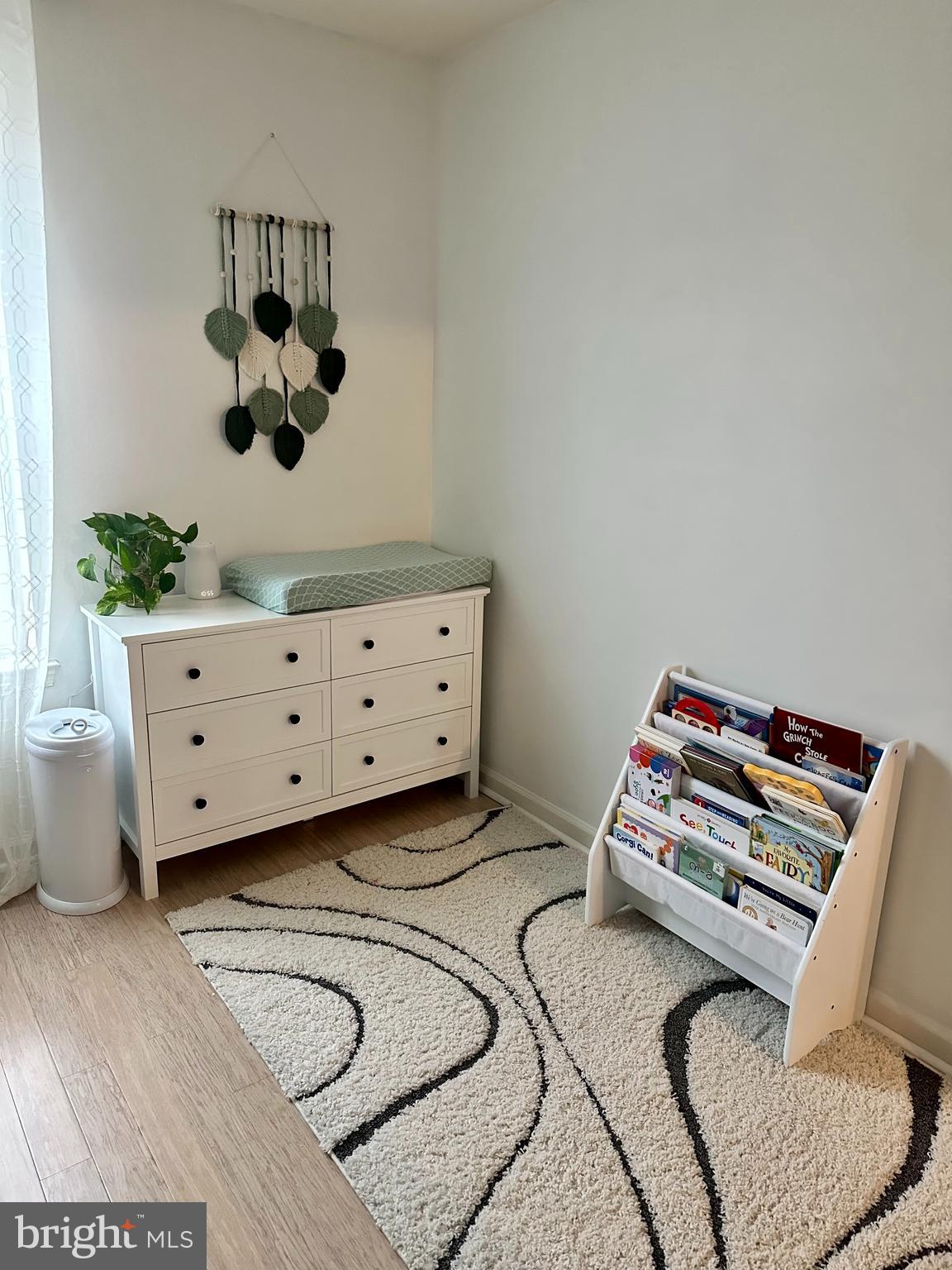 SOMERTON VALLEY - Residential Lease