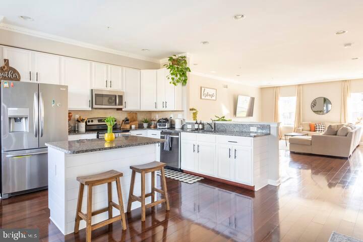 SOMERTON VALLEY - Residential Lease