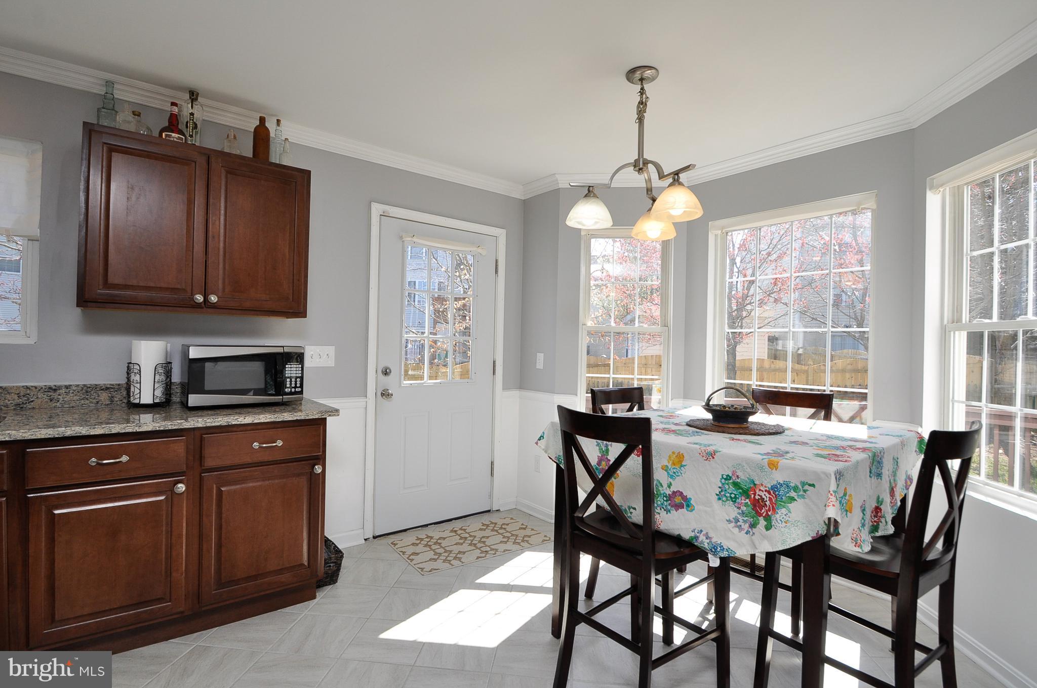 CRYSTAL LAKE - Residential Lease