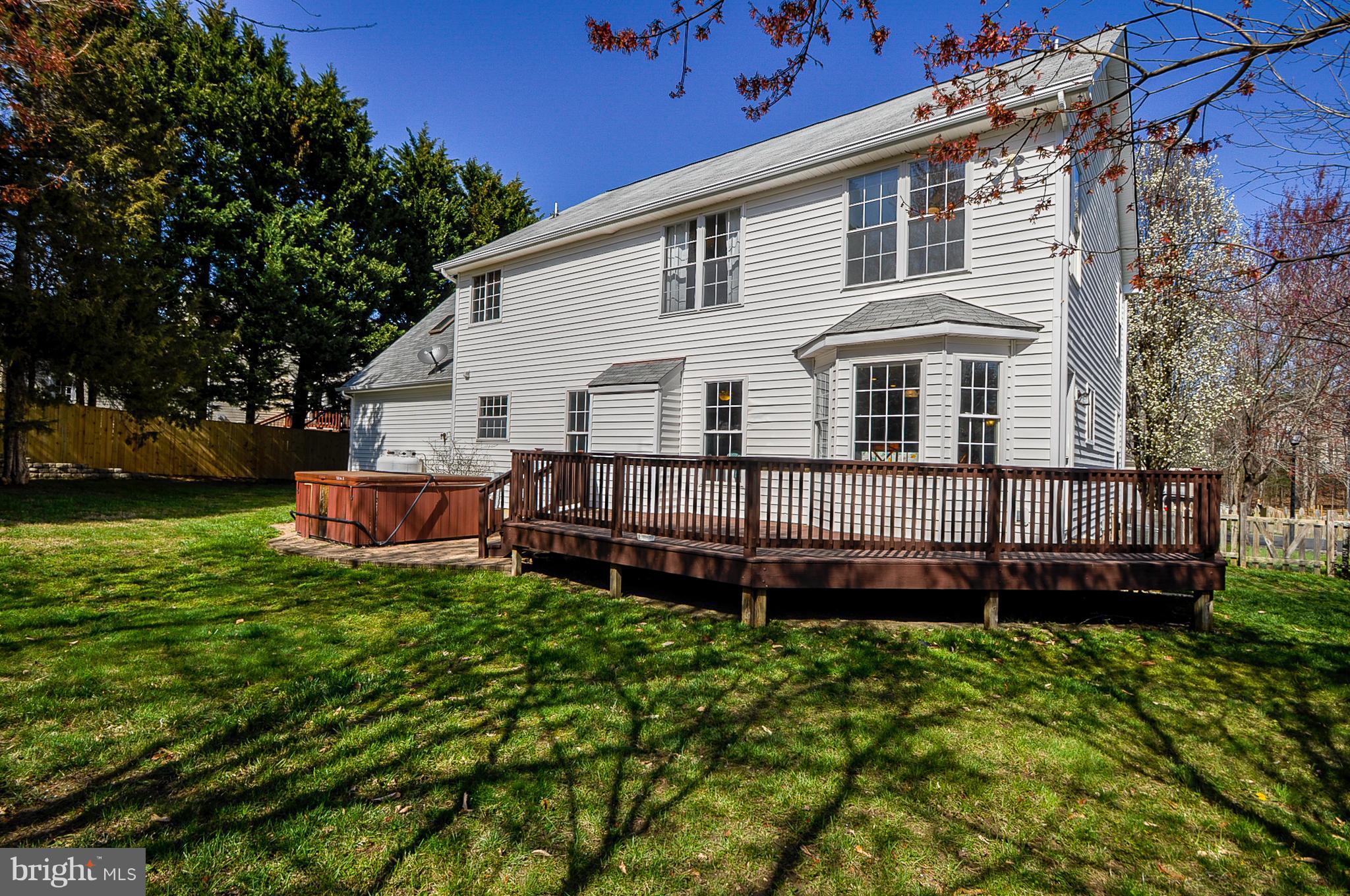 CRYSTAL LAKE - Residential Lease