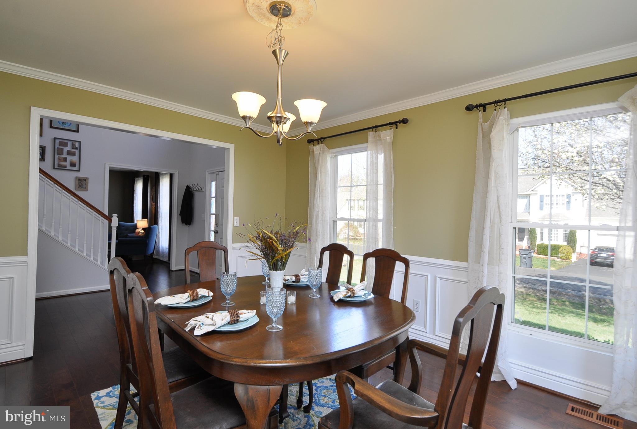 CRYSTAL LAKE - Residential Lease