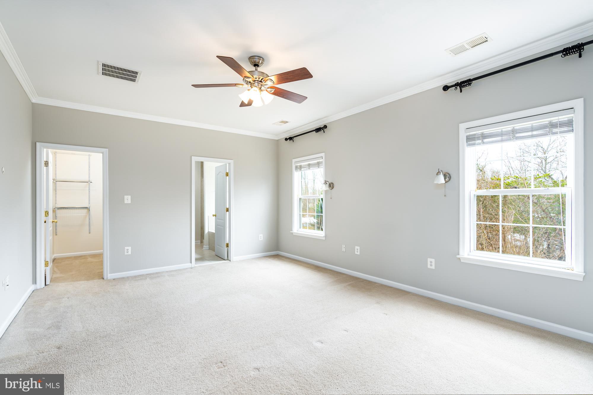 WAKELAND MANOR - Residential Lease