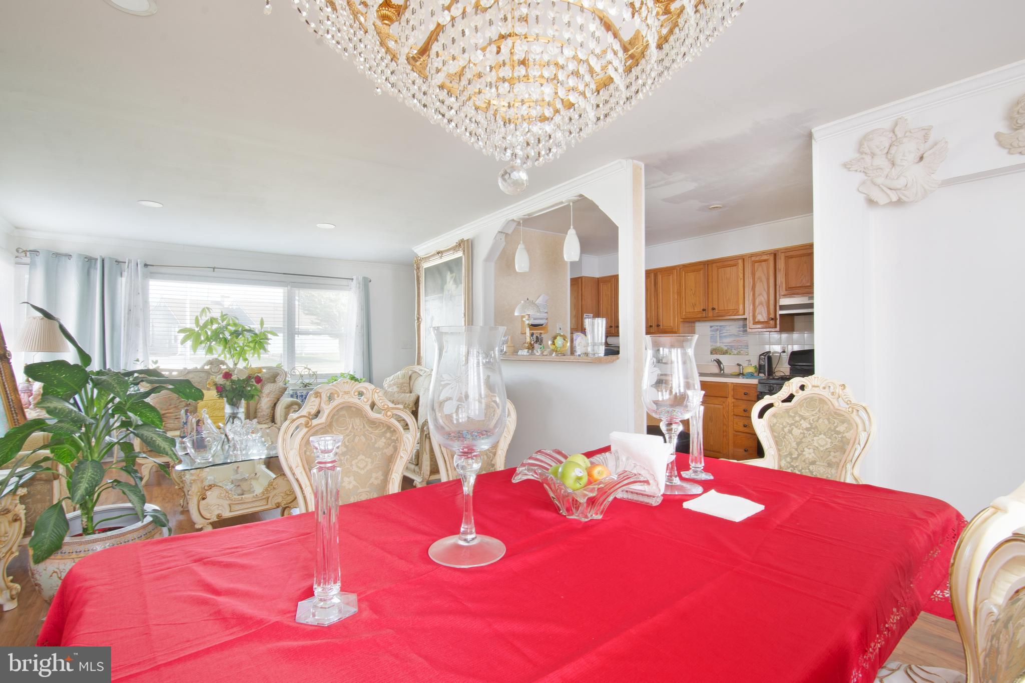 CHELSEA ESTATES - Residential