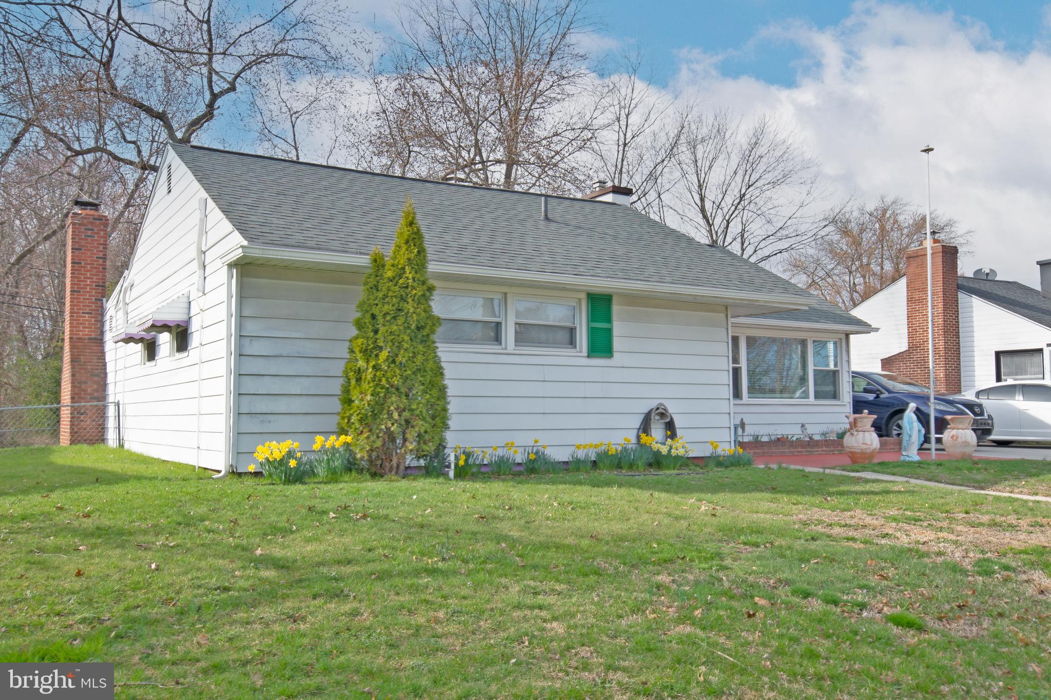 CHELSEA ESTATES - Residential