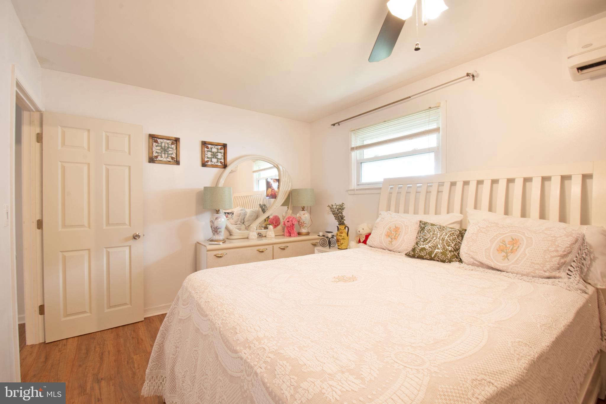 CHELSEA ESTATES - Residential