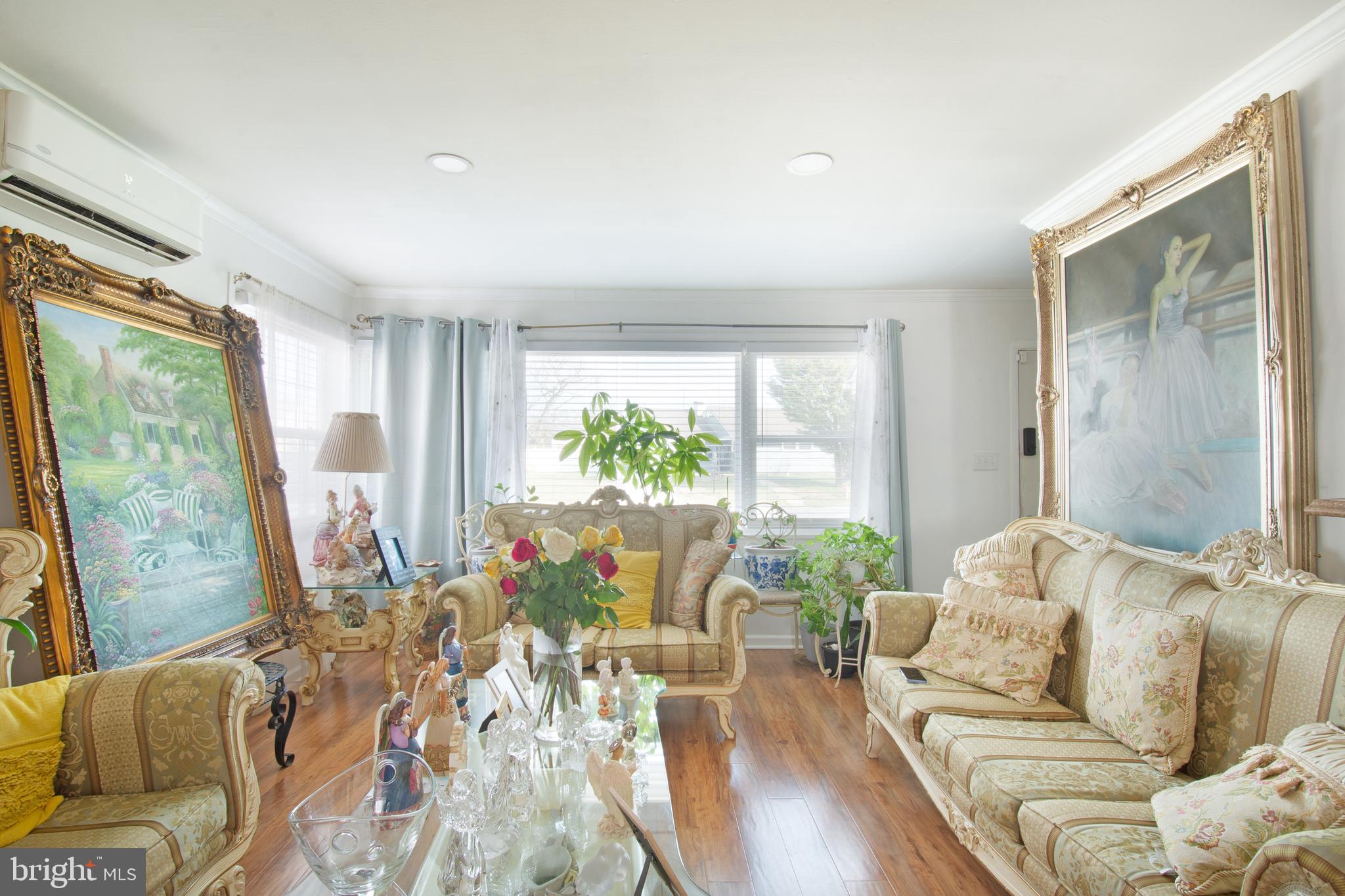 CHELSEA ESTATES - Residential