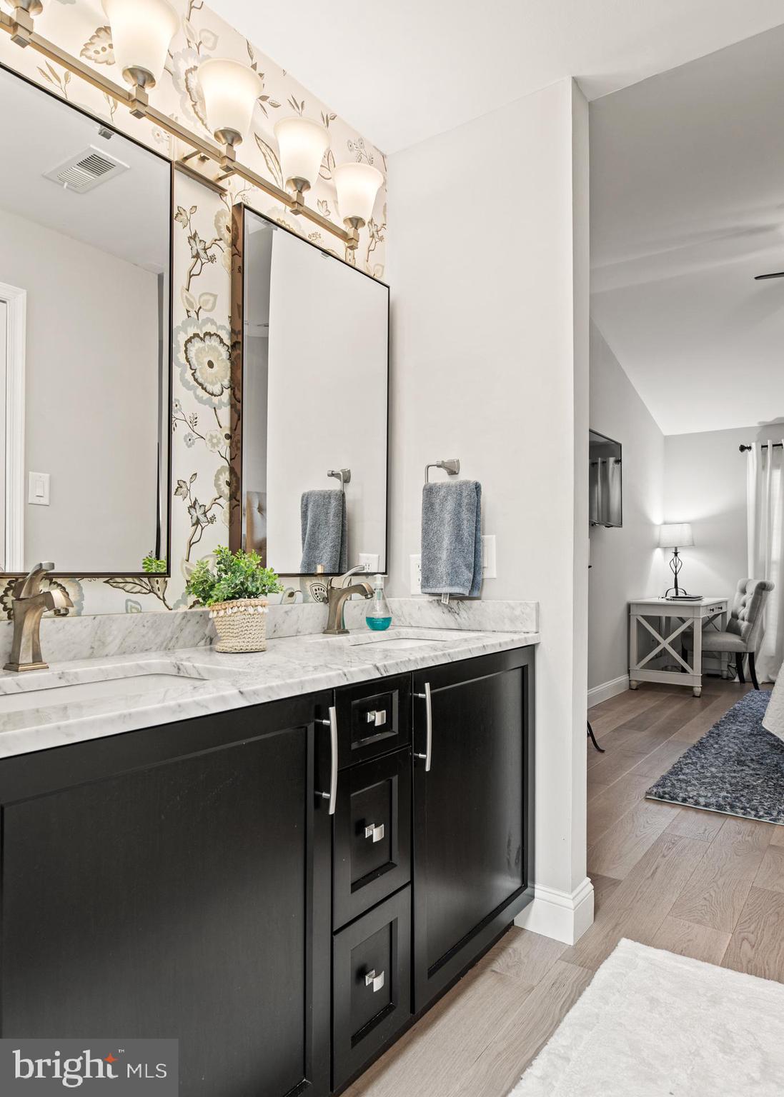 CHARLESTOWN HUNT - Residential