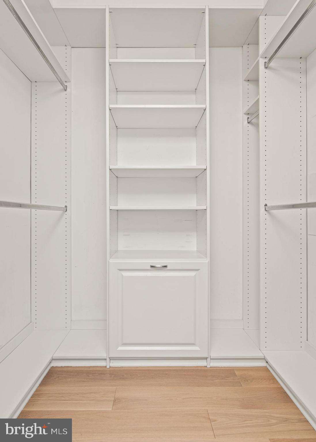 CHARLESTOWN HUNT - Residential