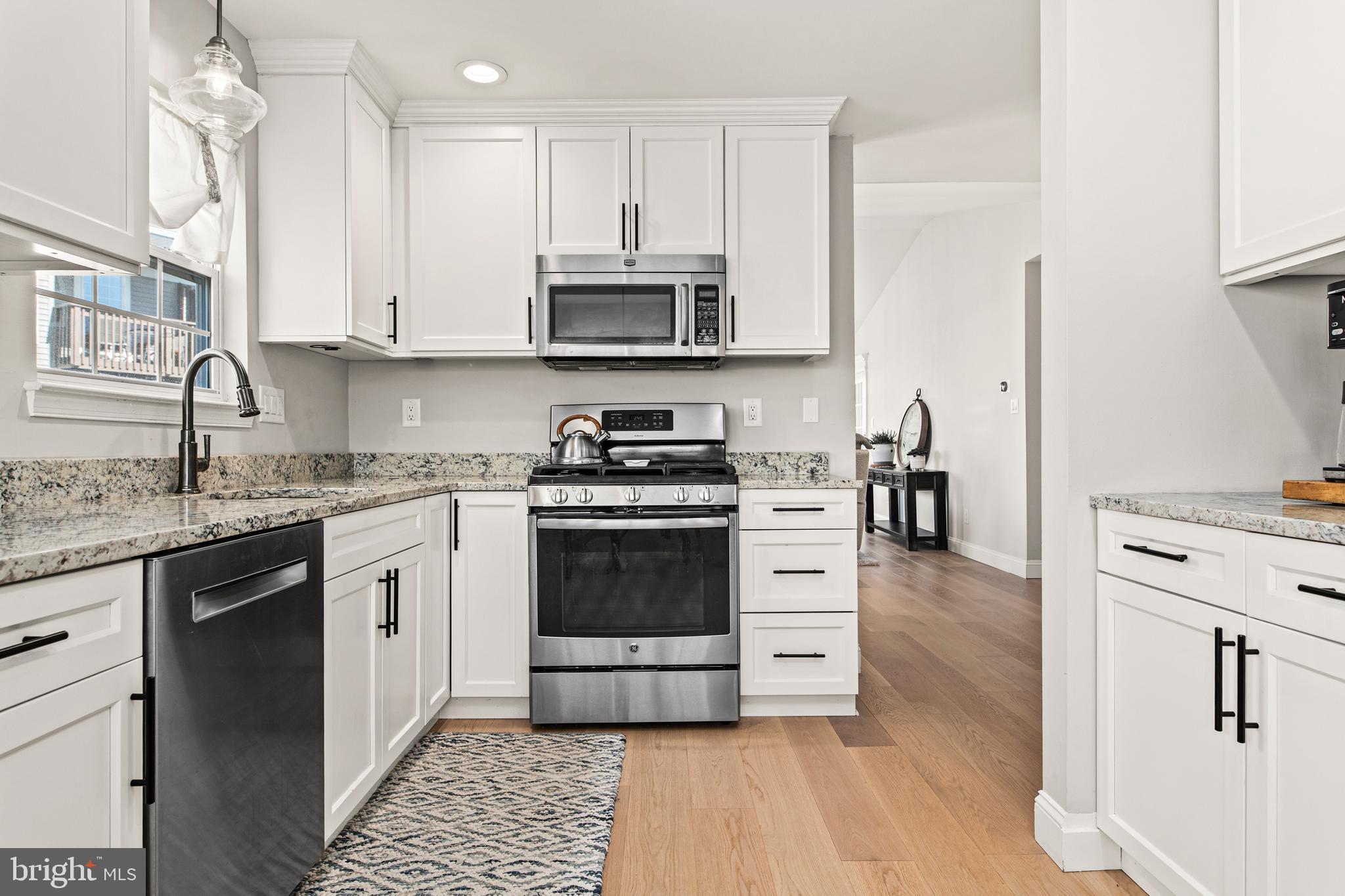 CHARLESTOWN HUNT - Residential