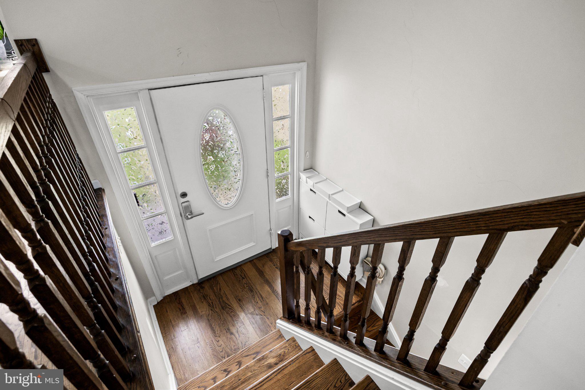2 FLORENCE AVENUE