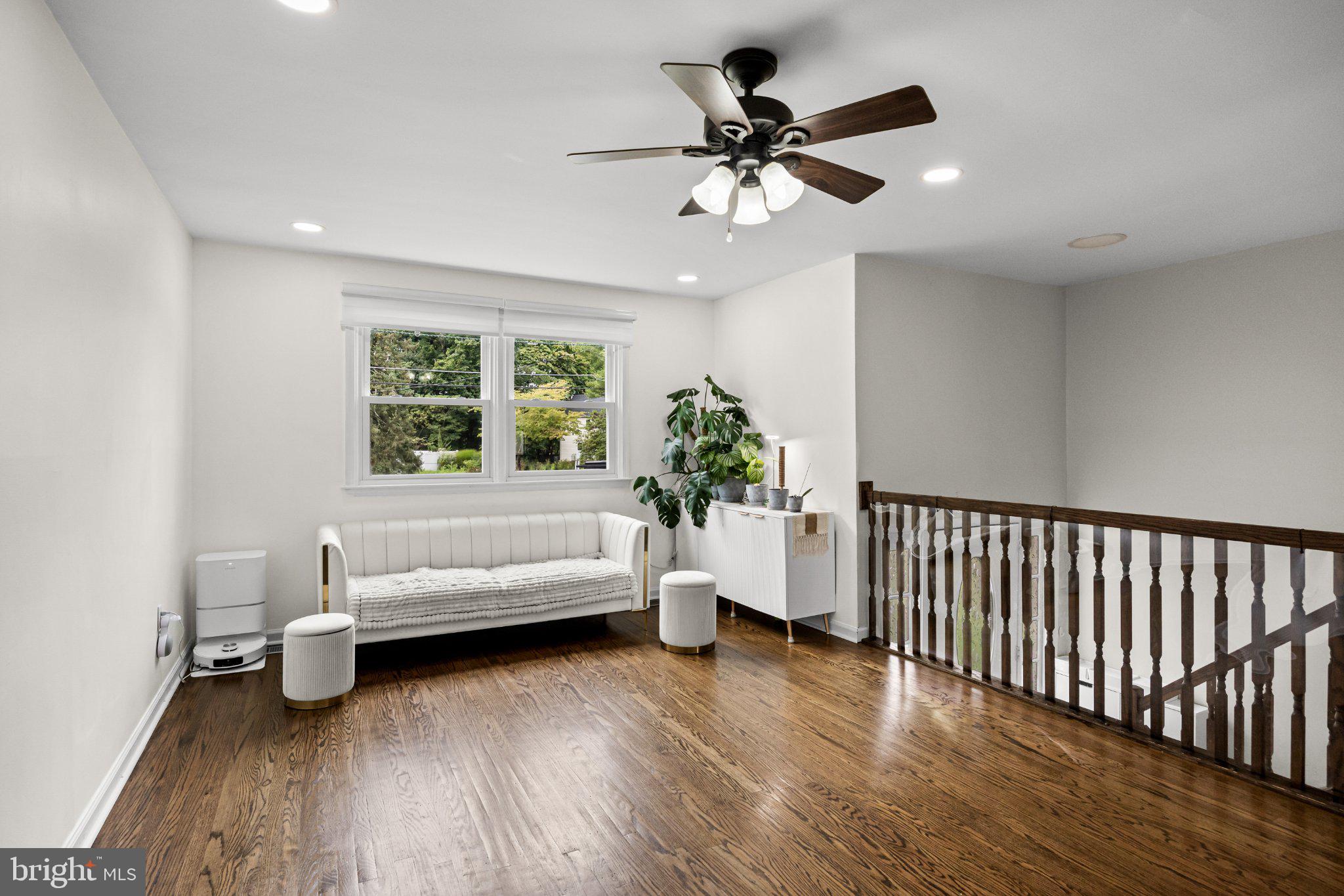 2 FLORENCE AVENUE