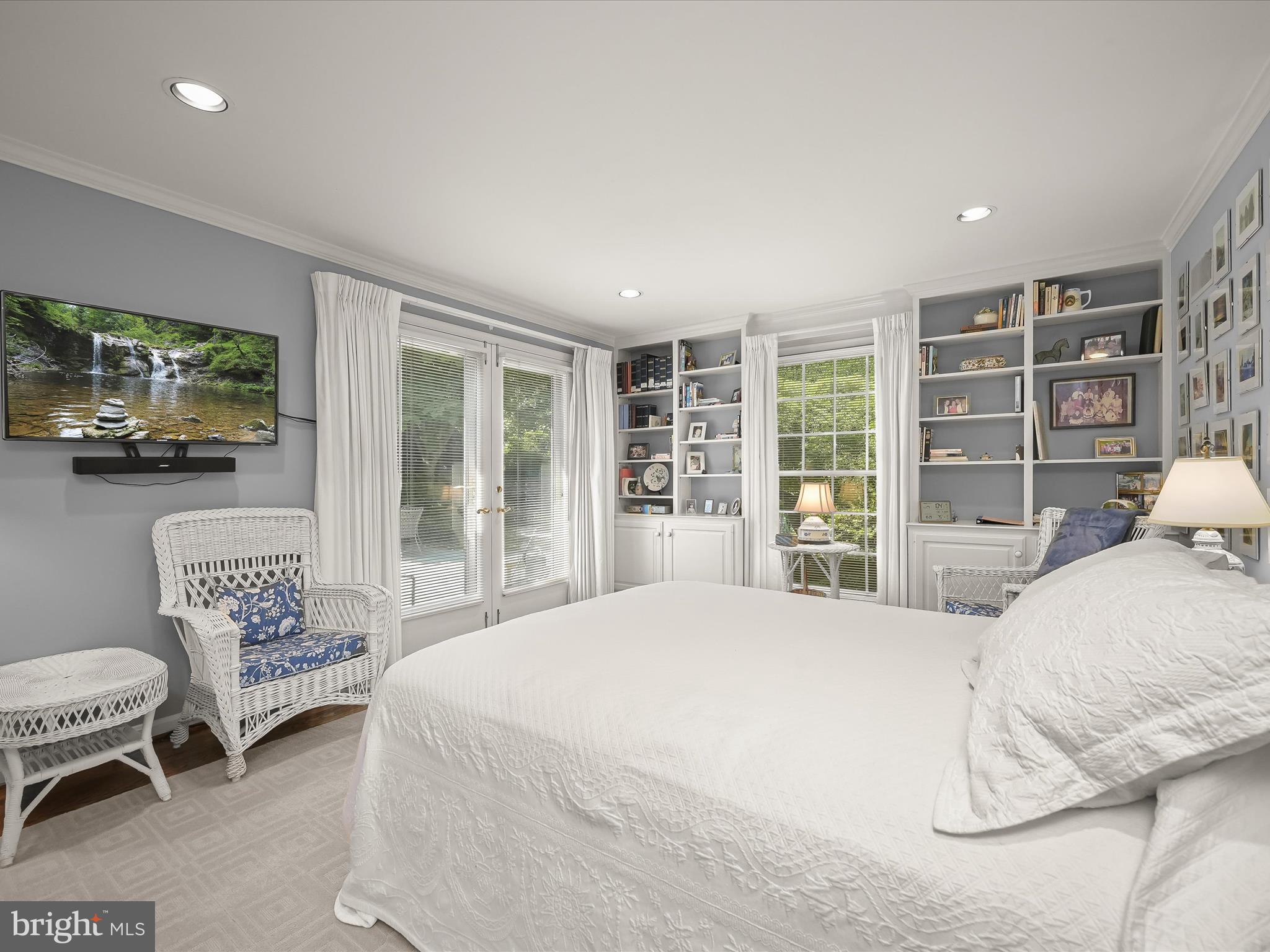 WESTMORELAND HILLS - Residential