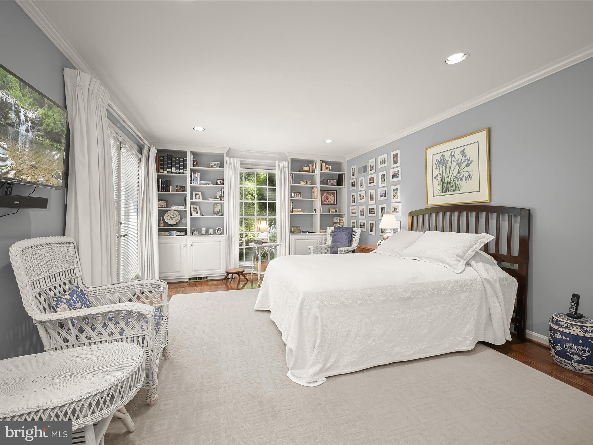 WESTMORELAND HILLS - Residential