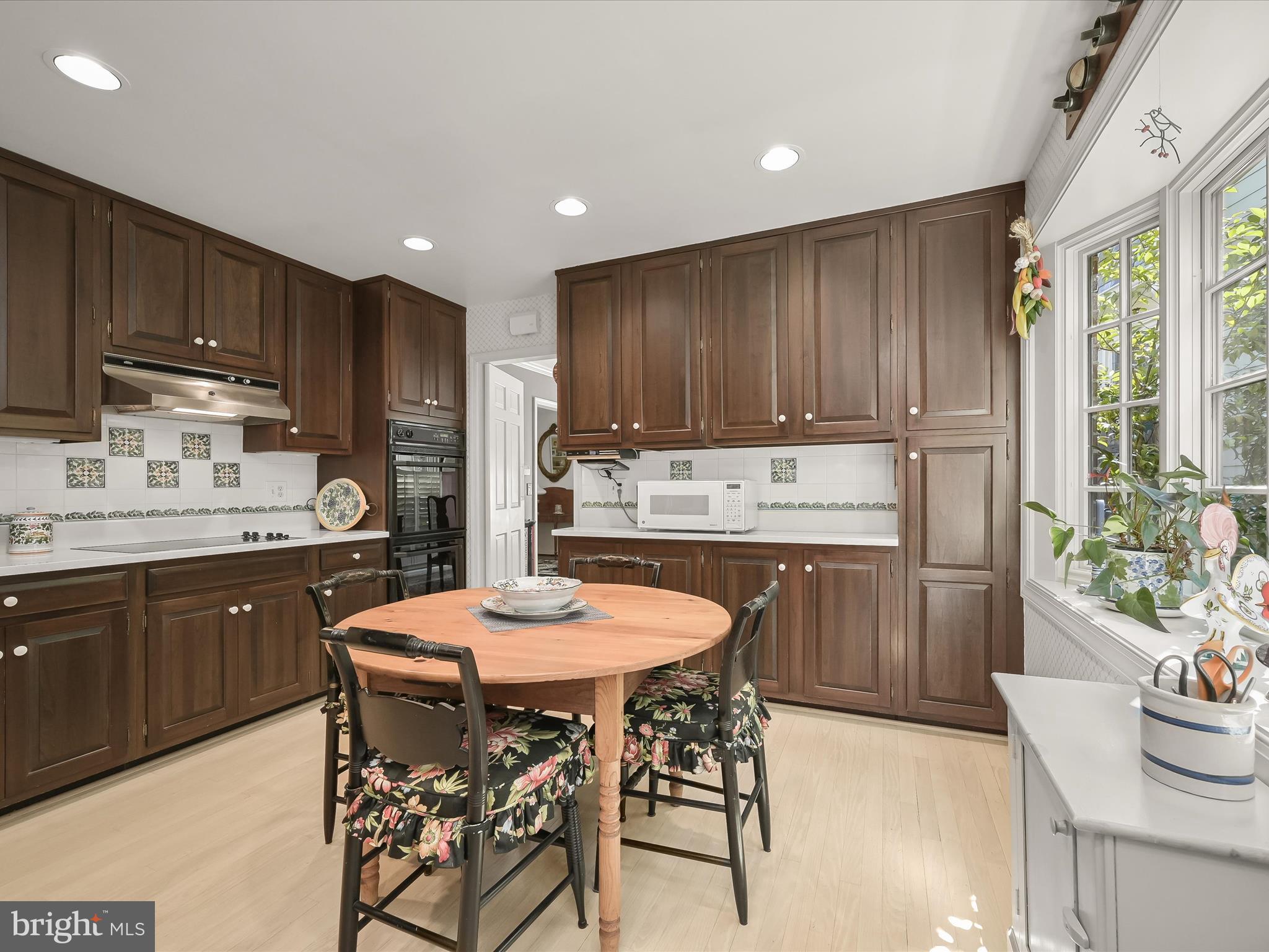 WESTMORELAND HILLS - Residential