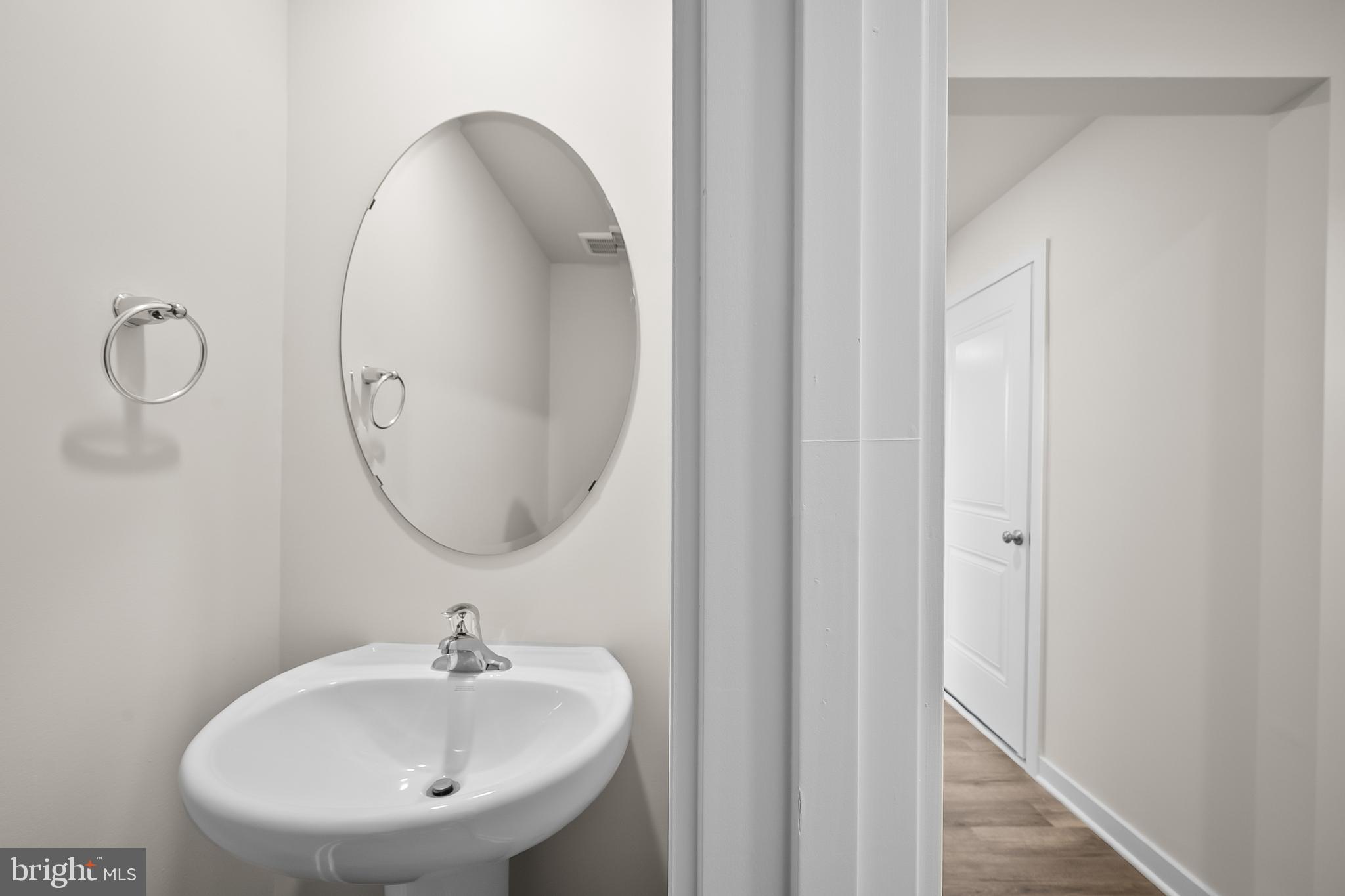 RIVERPOINTE - Residential