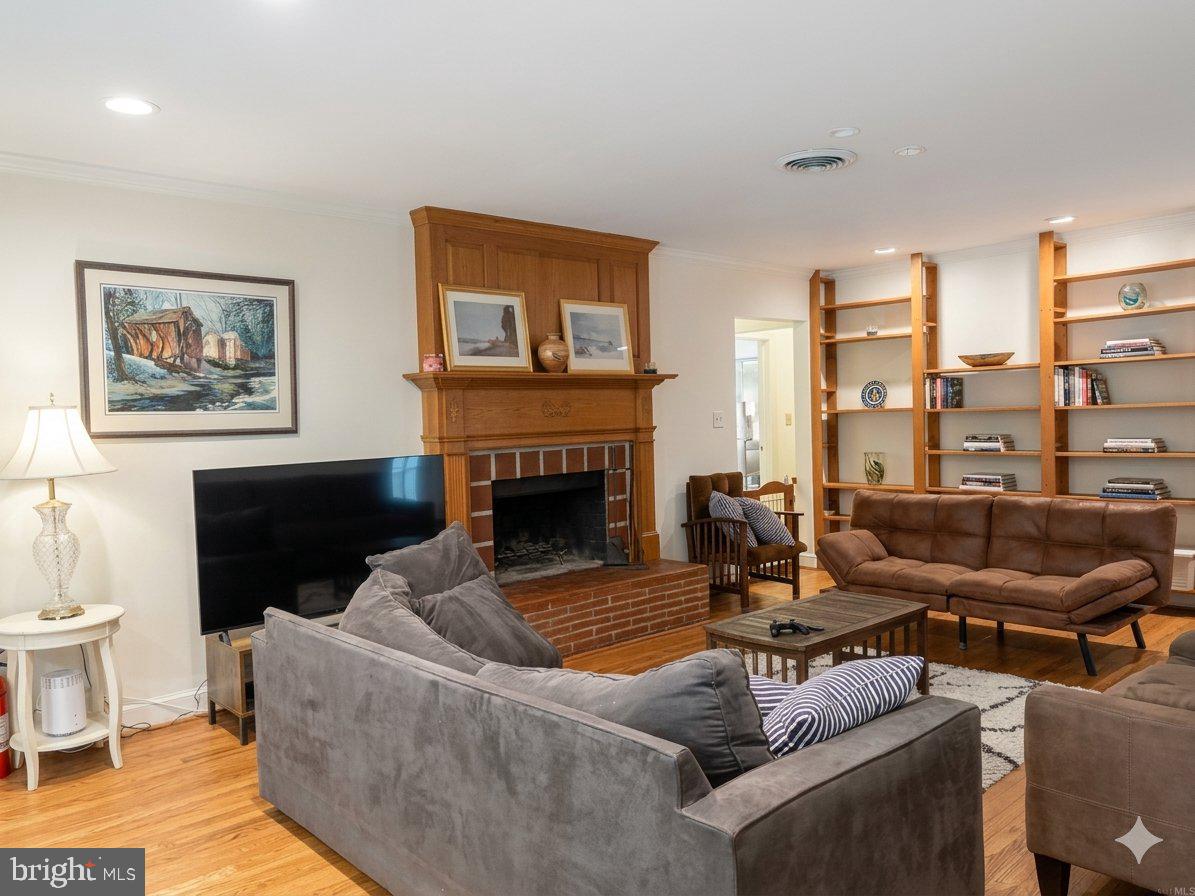6304 WISCASSET ROAD