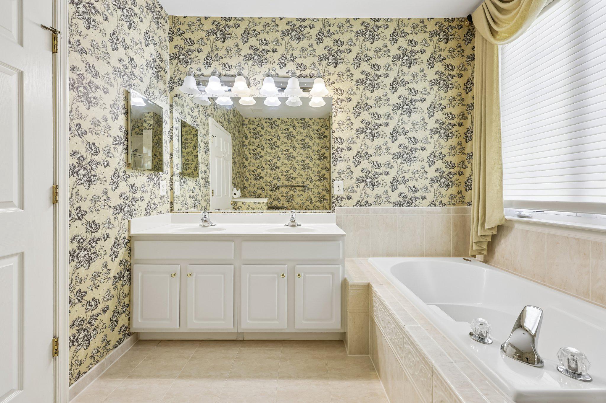 DUNBARTON - Residential