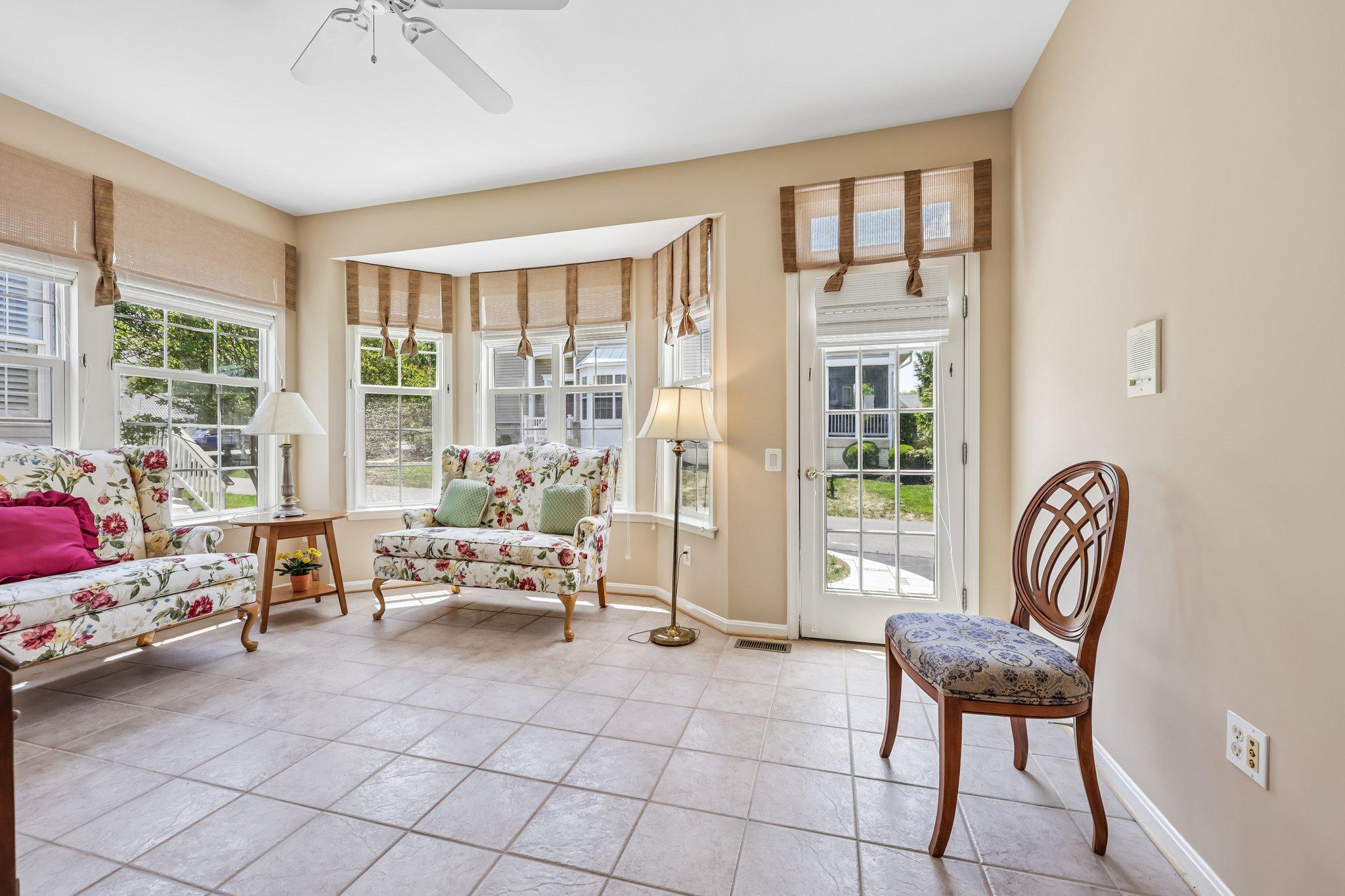 DUNBARTON - Residential