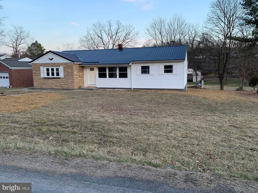 Charming rancher that has been recently remodeled featuring all new energy efficient appliances, granite countertops, new luxury vinyl flooring, carpet, light fixtures, and fully remodeled bathrooms. Downstairs has plenty of storage along with a new hot water tank, HVAC system, electrical service, and finished recreational room/bedroom/man cave/game room whatever your imagination wants it to be! This updated rancher also has a brand new electrical and plumbing throughout! French doors located off the kitchen lead you out onto the back deck that overlooks the spacious backyard with a block firepit! ***Seller recently installed a French drain system on the right side of the house next to the foundation, in the front, and next to Knobley road!**

Schedule your showing today! This home won't last long!