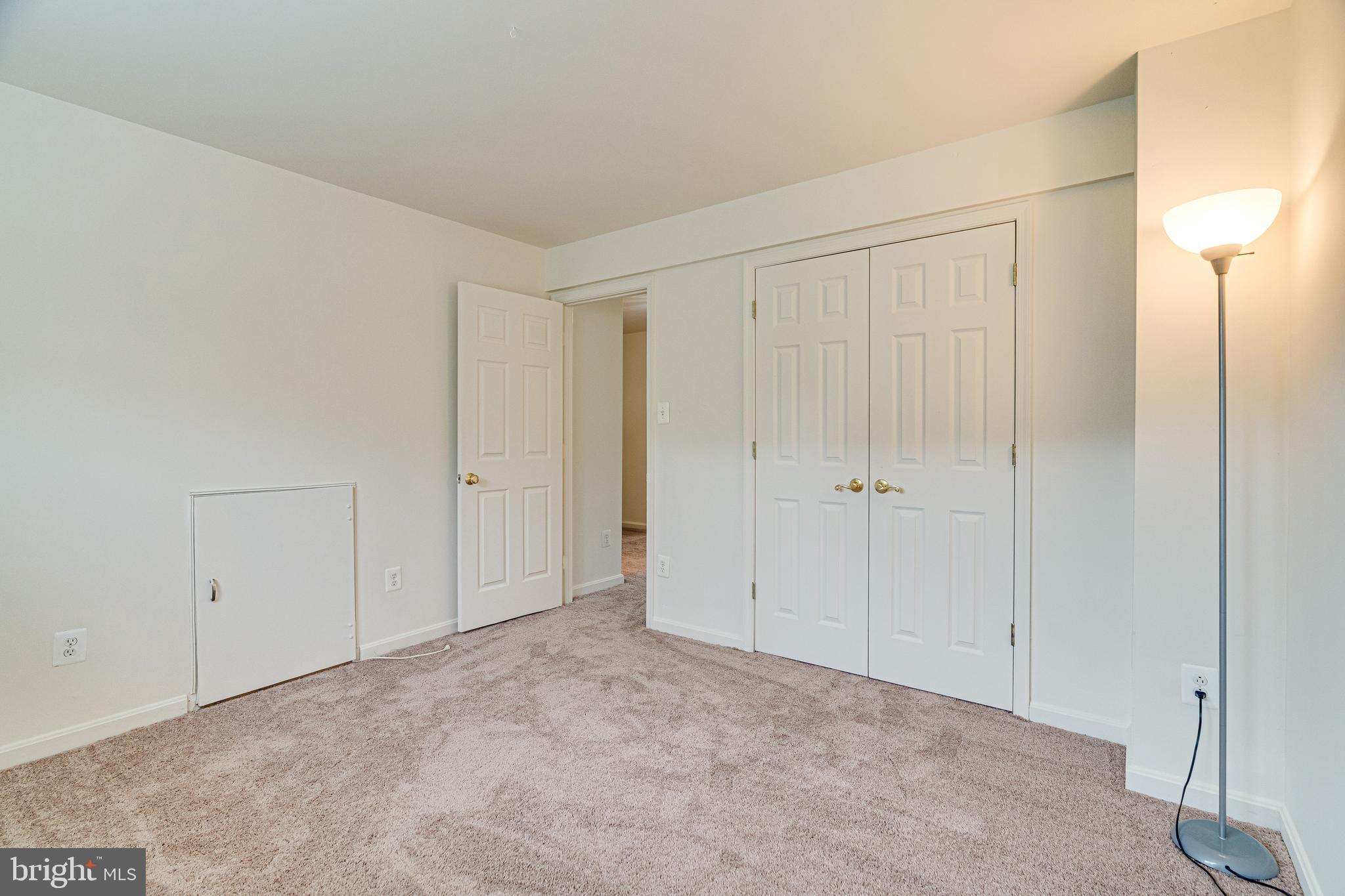 SYCAMORE HILL - Residential Lease