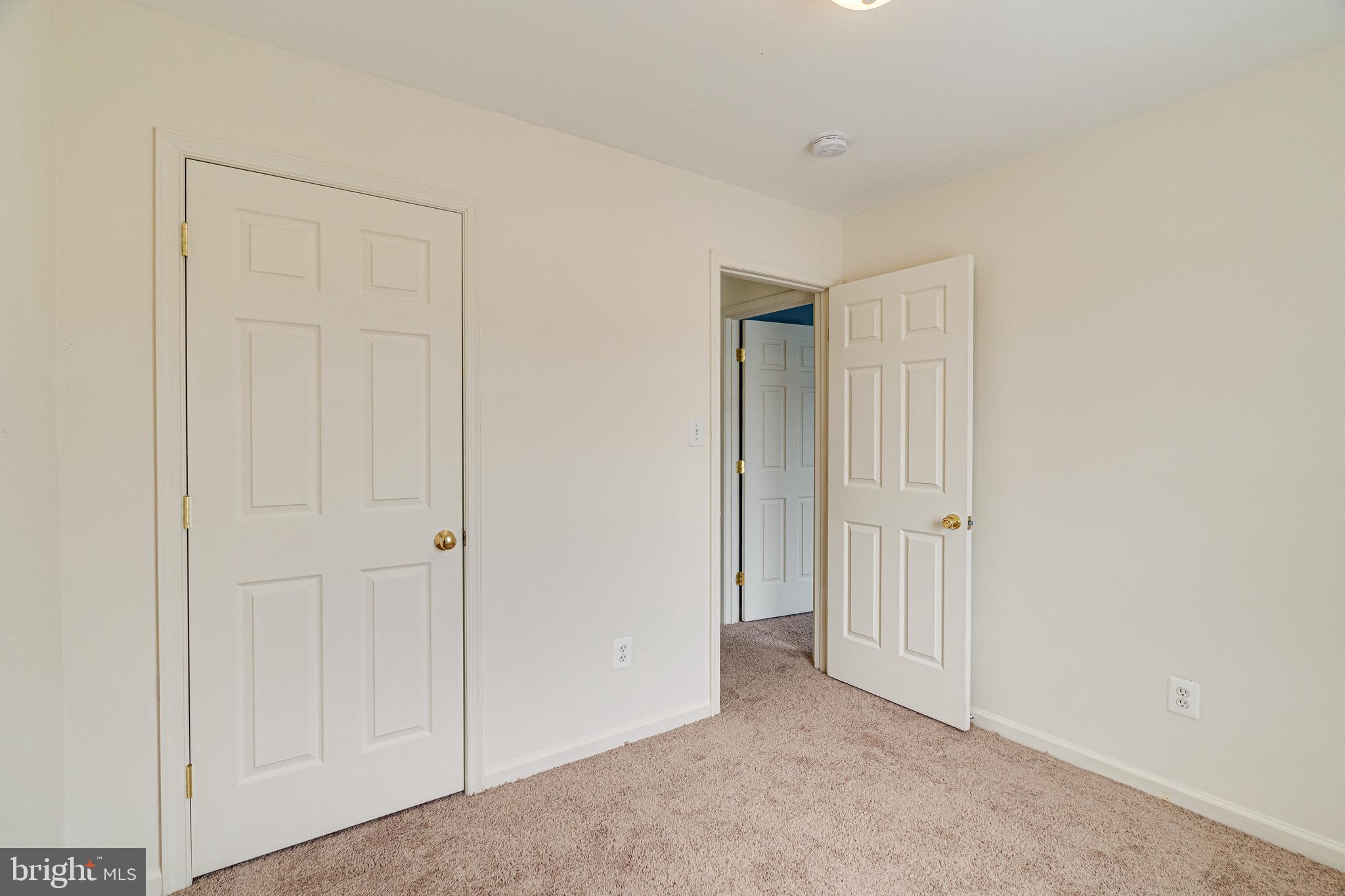 SYCAMORE HILL - Residential Lease